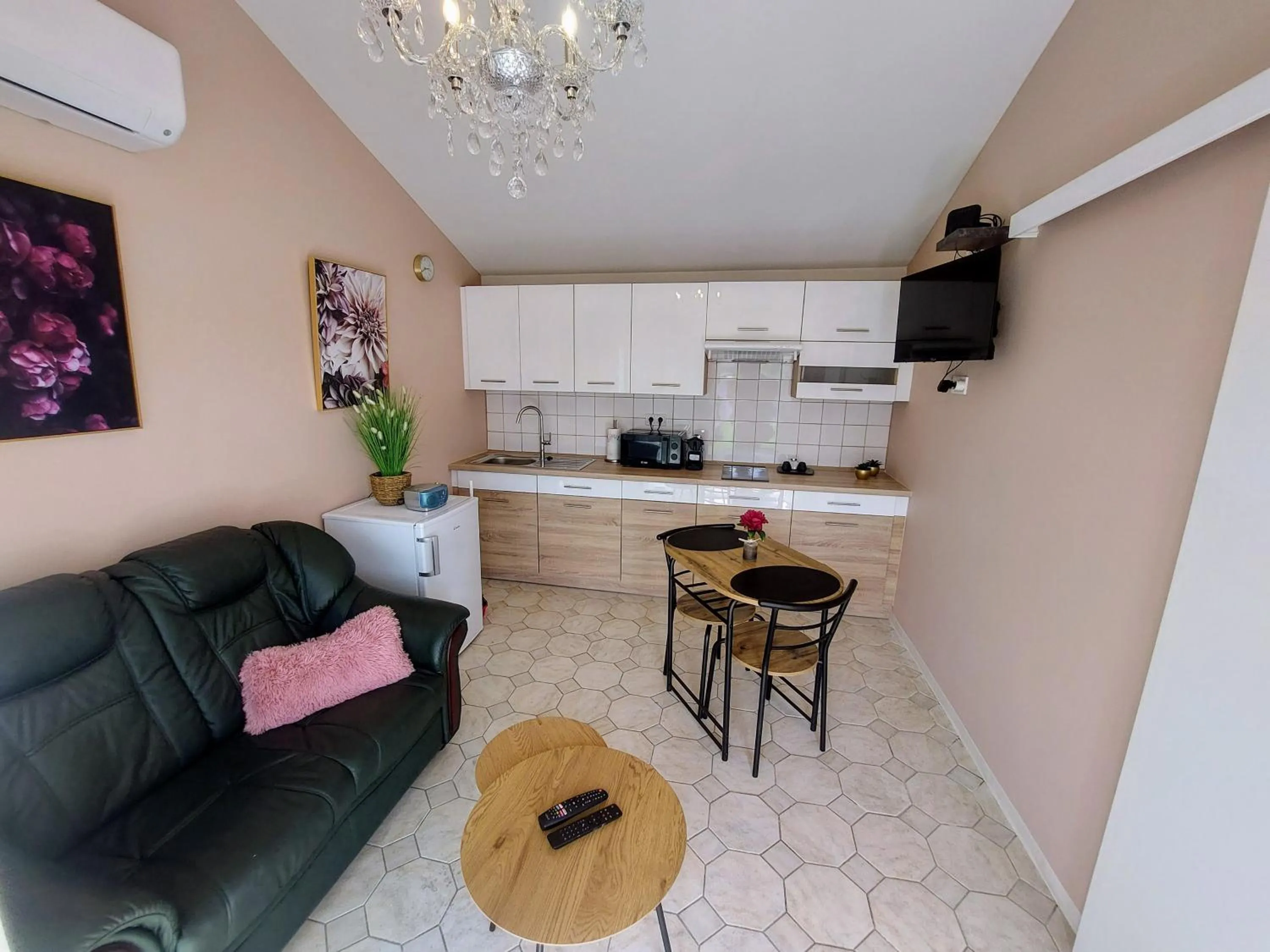 TV and multimedia in Bük City Apartments - Bük - Bükfurdő