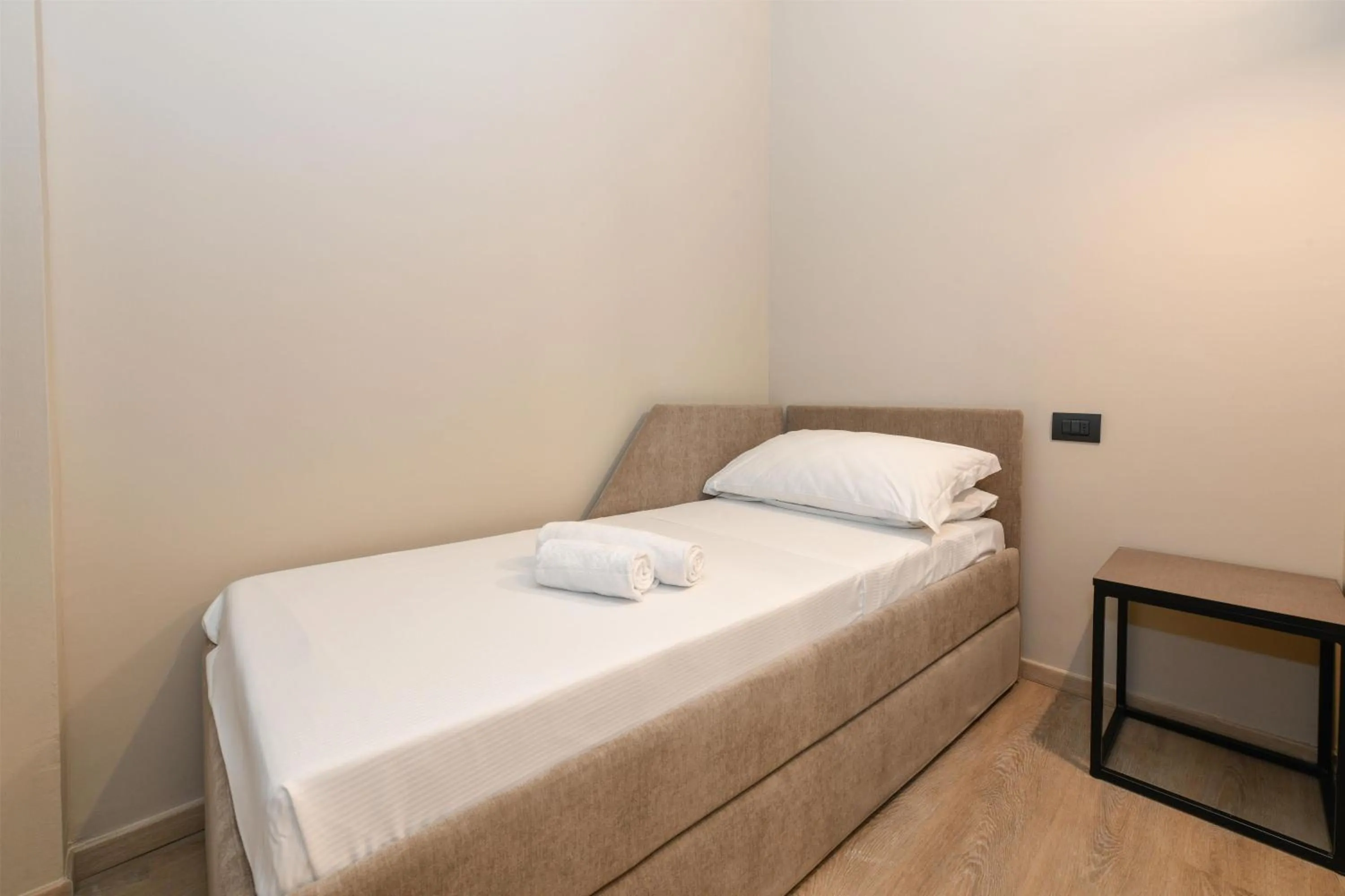 Bathroom, Bed in Best Western Hotel Garda