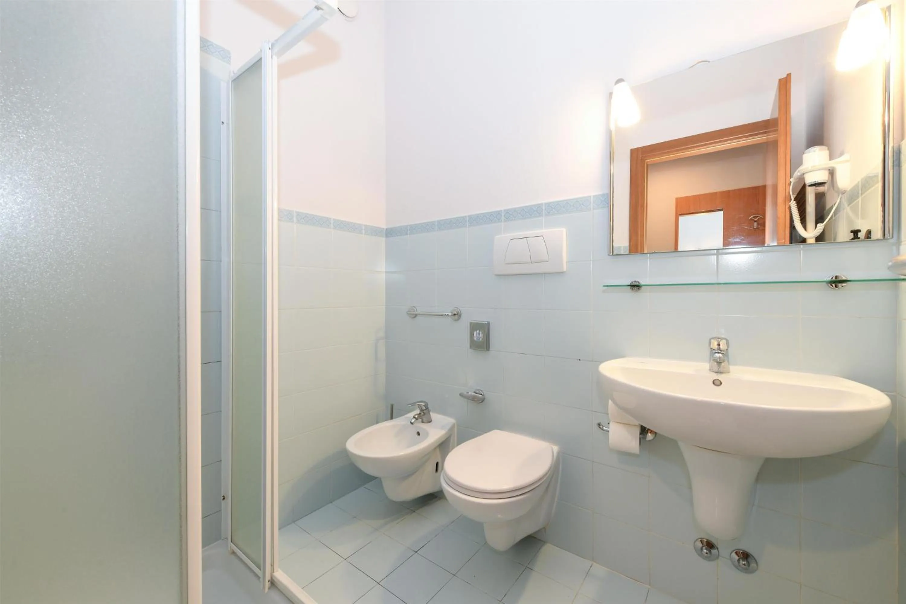 Bathroom in Best Western Hotel Garda