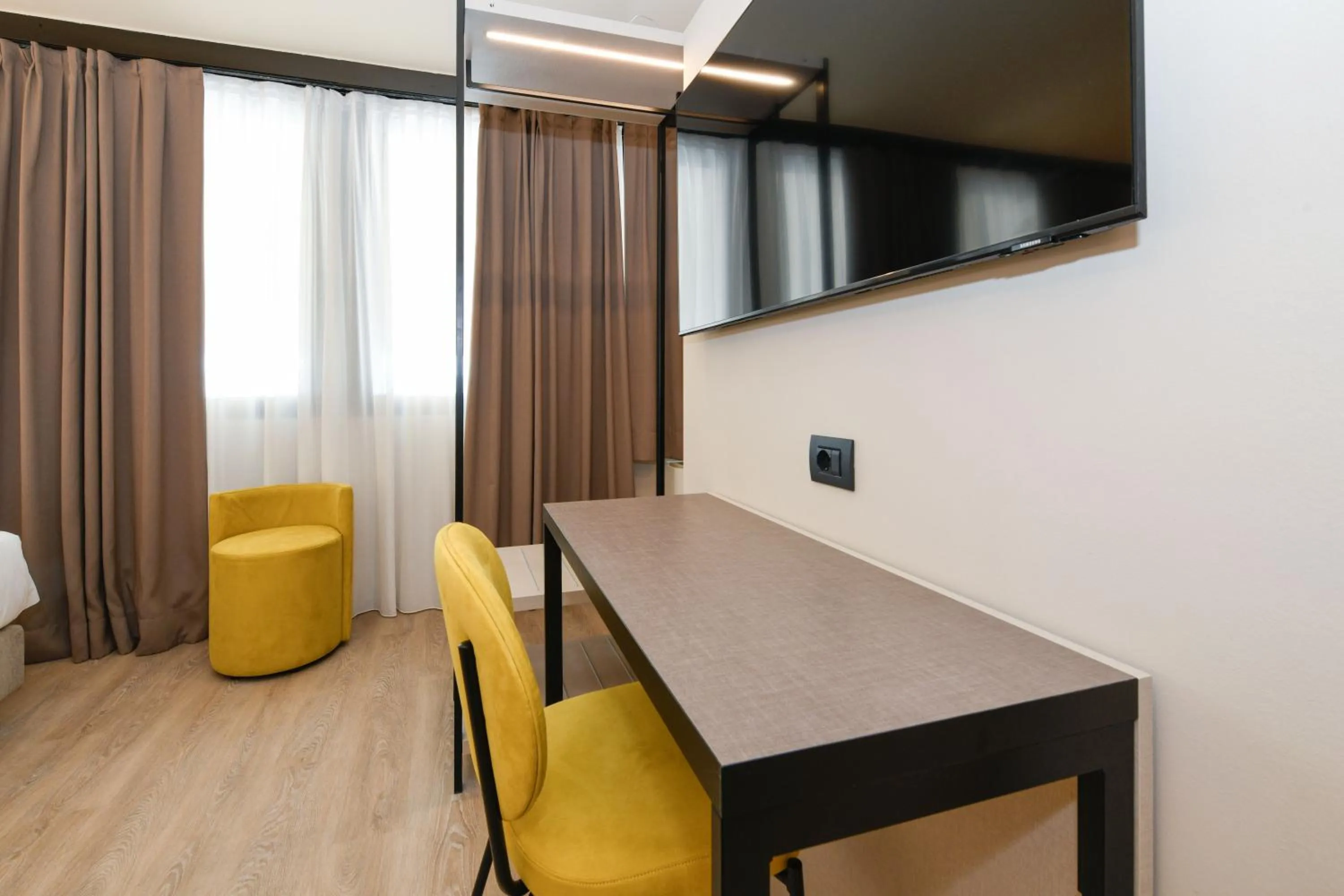 TV and multimedia in Hotel Garda