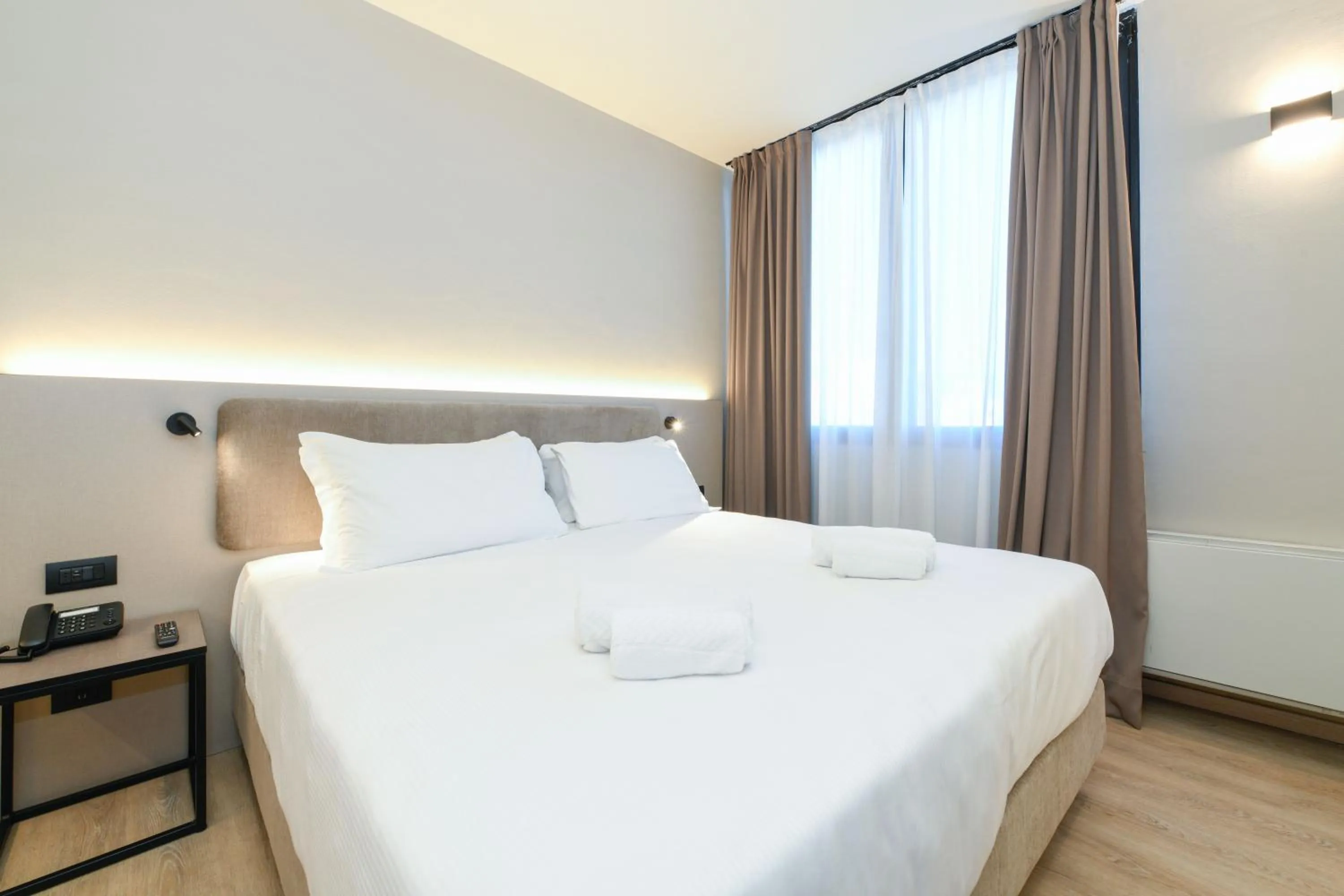 Photo of the whole room, Bed in Best Western Hotel Garda