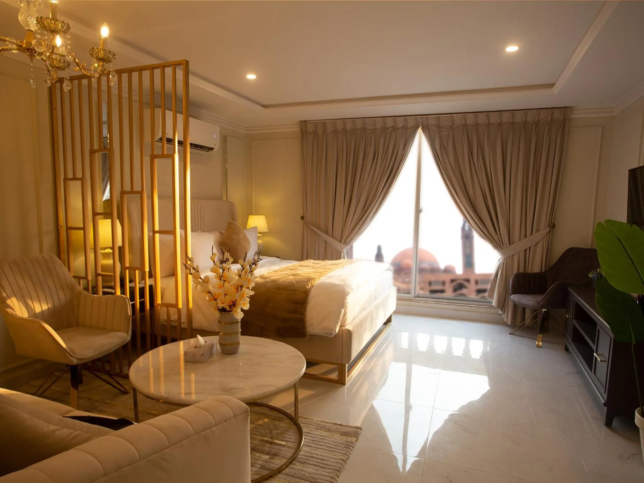 Bed in Toor Hotel Apartments