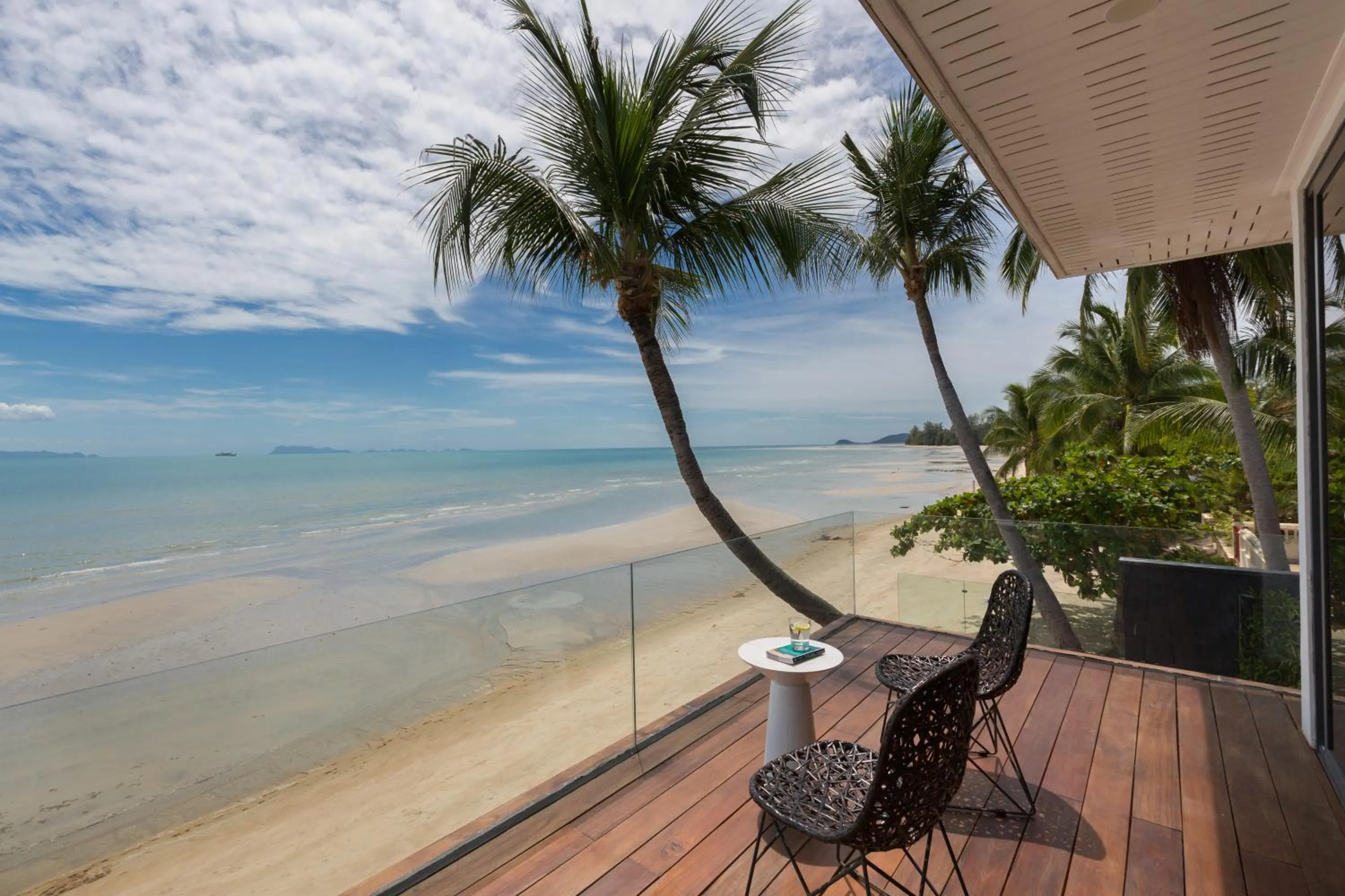 Balcony/Terrace in Villa U - 3BR Beachfront Haven