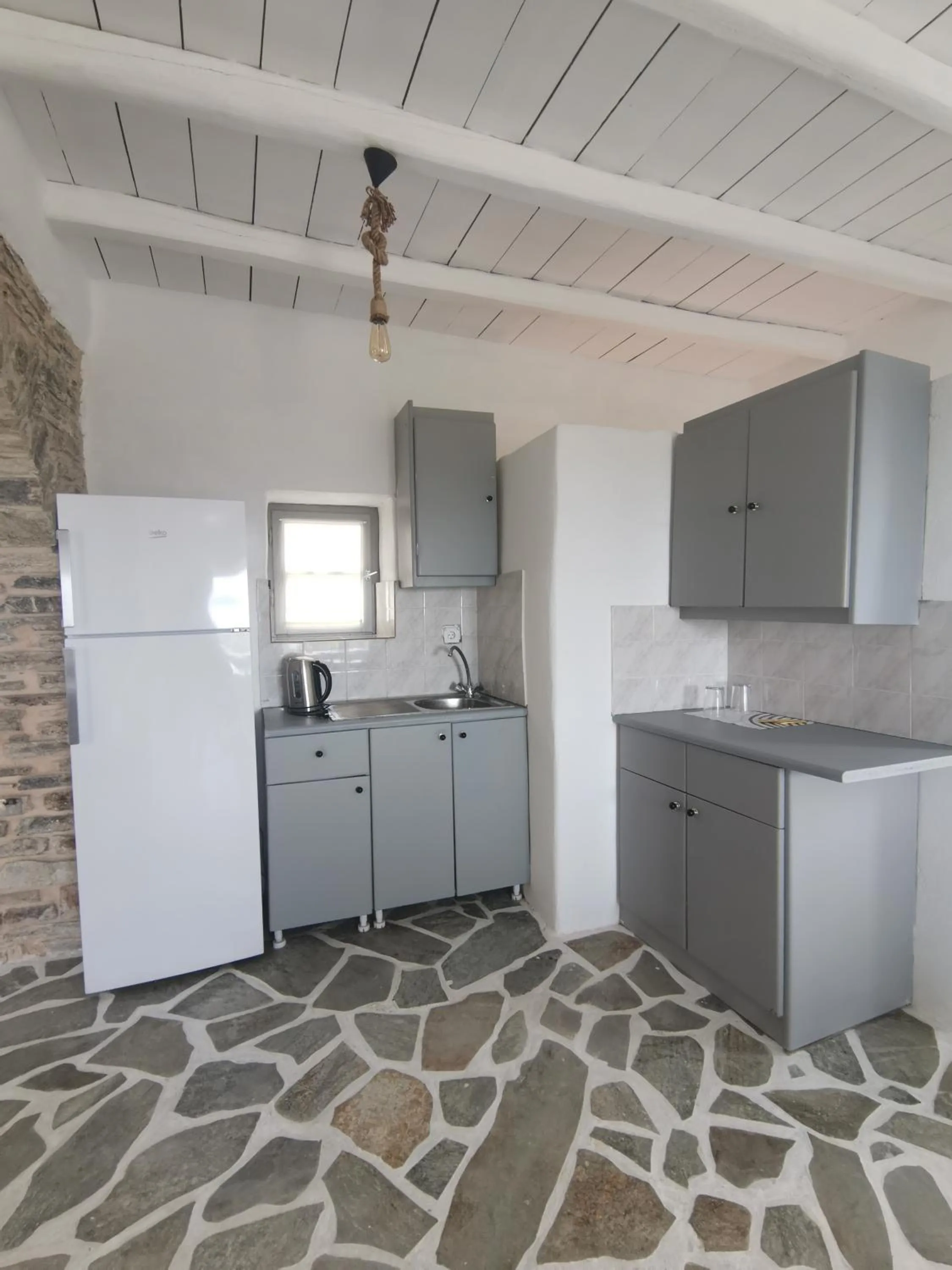 Kitchen or kitchenette in Soros Beach Antiparos