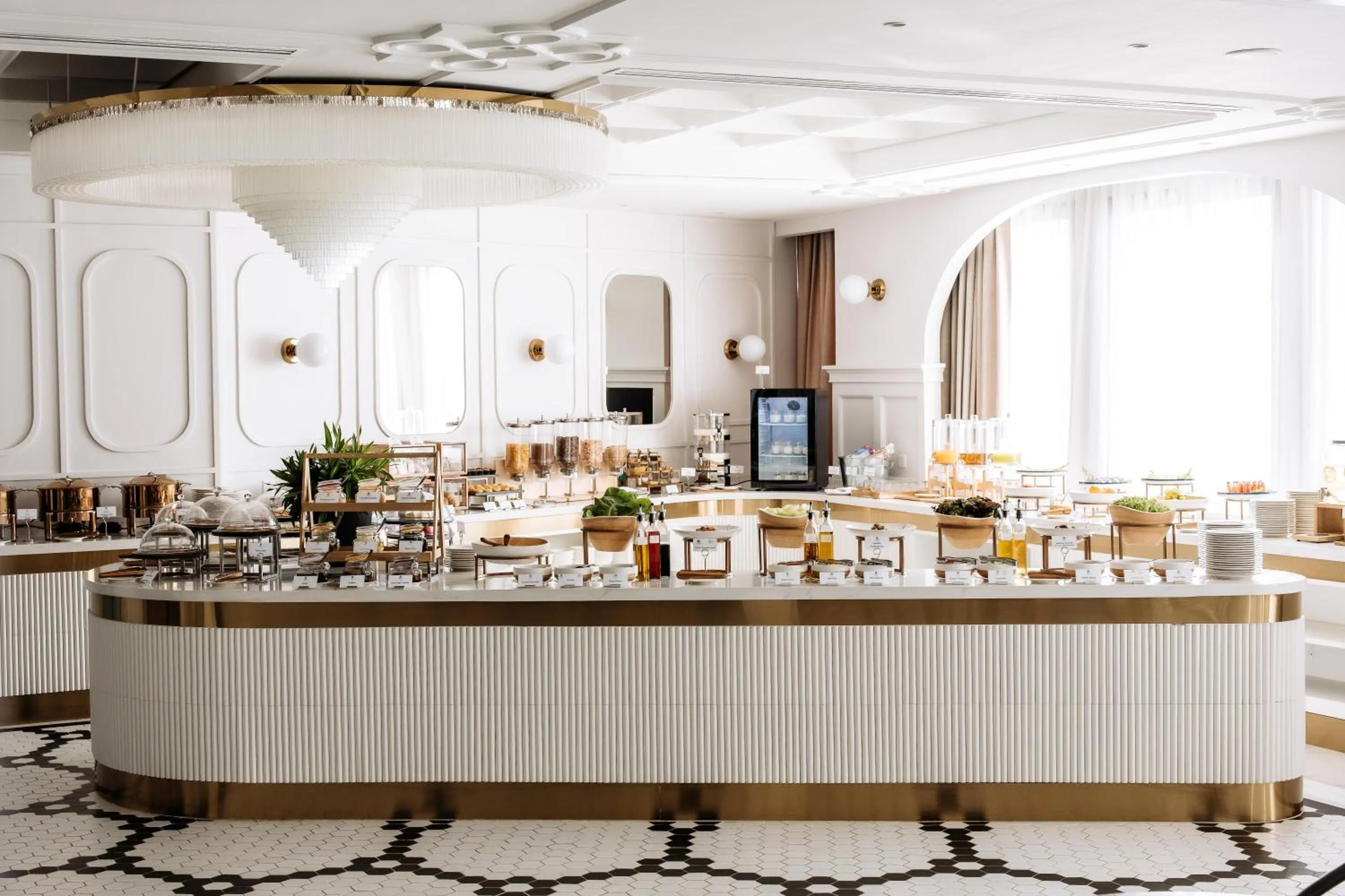 Restaurant/places to eat in Souphattra Hotel Vientiane