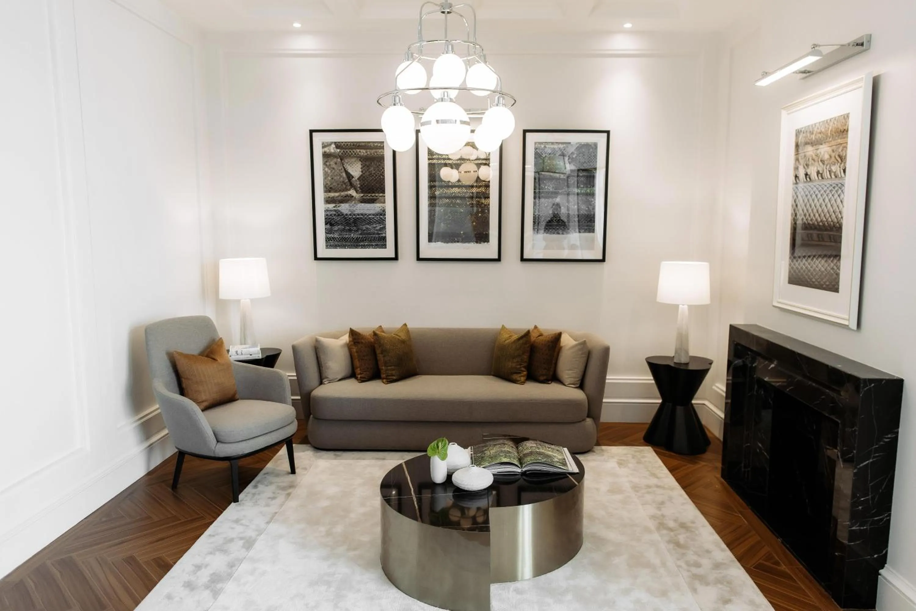 Living room in Souphattra Hotel Vientiane