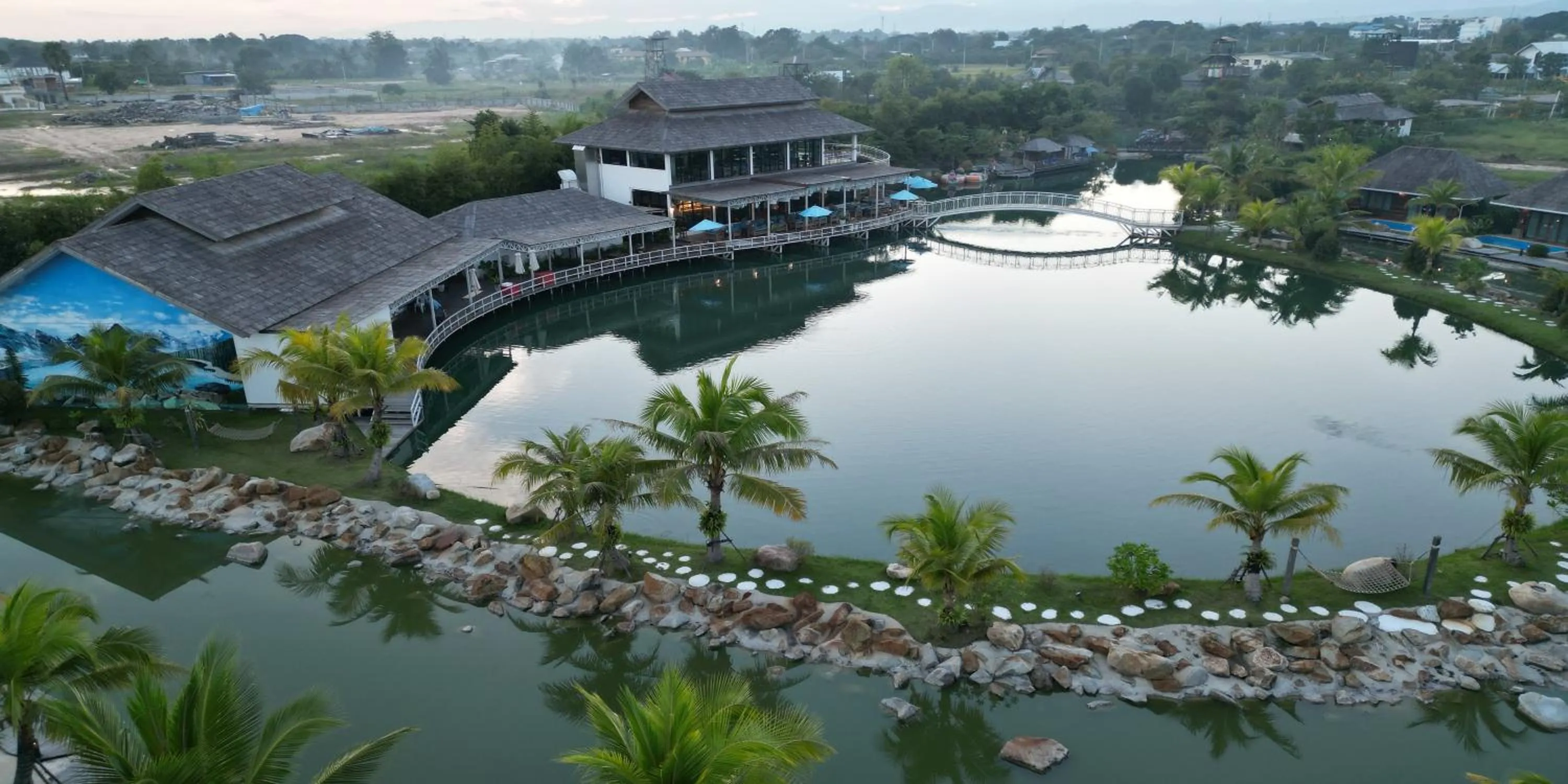 Restaurant/places to eat in Buffalo Island Resort