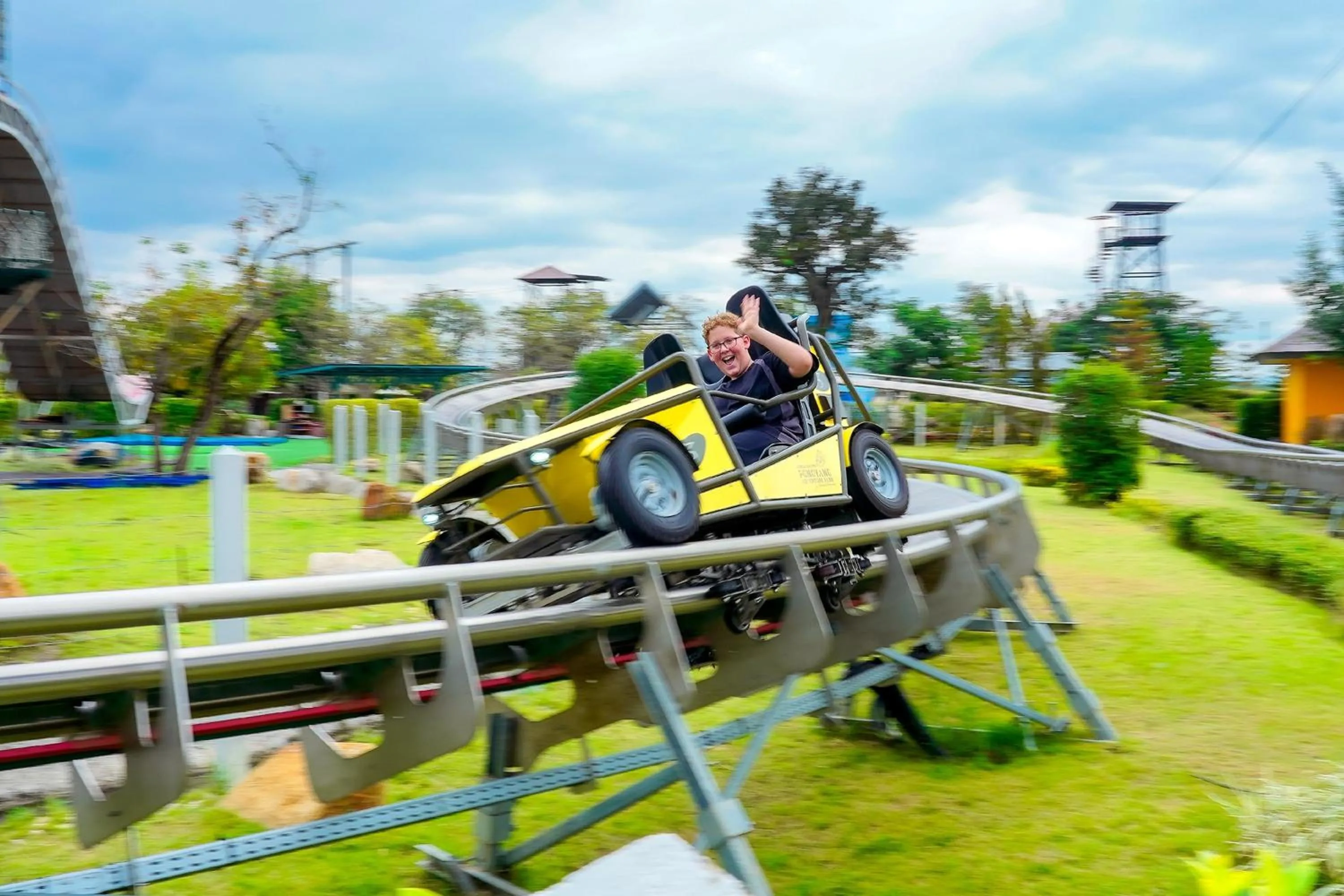 Children play ground in Buffalo Island Resort