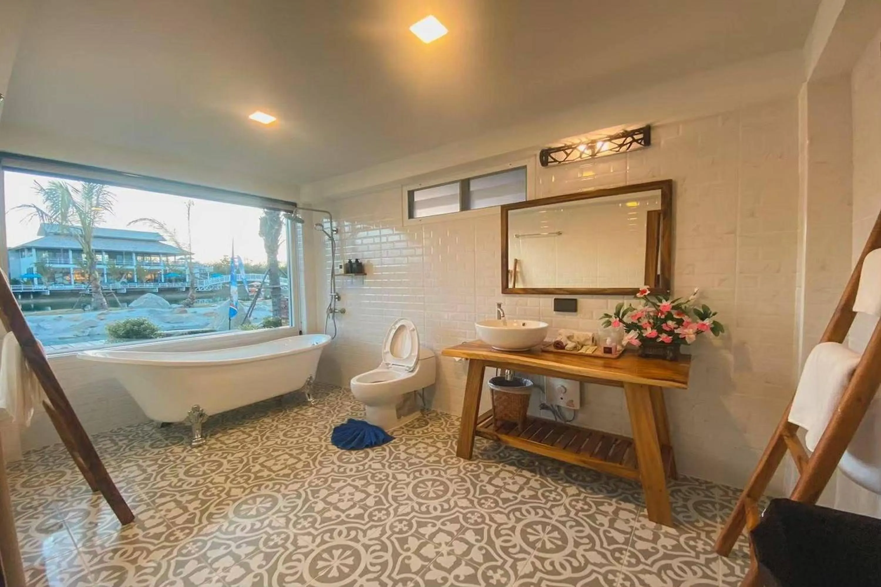 Bathroom in Buffalo Island Resort