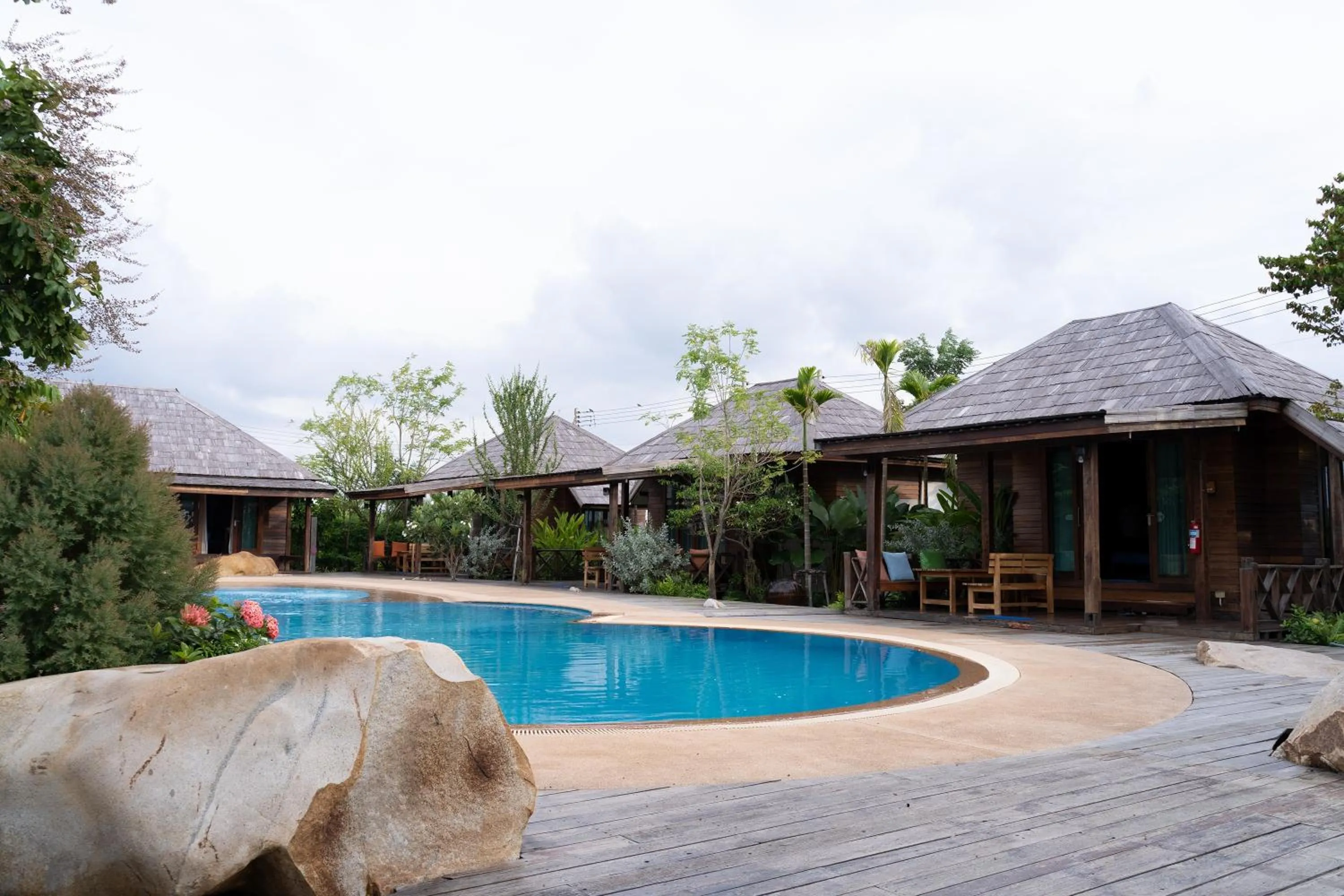 Swimming pool in Buffalo Island Resort