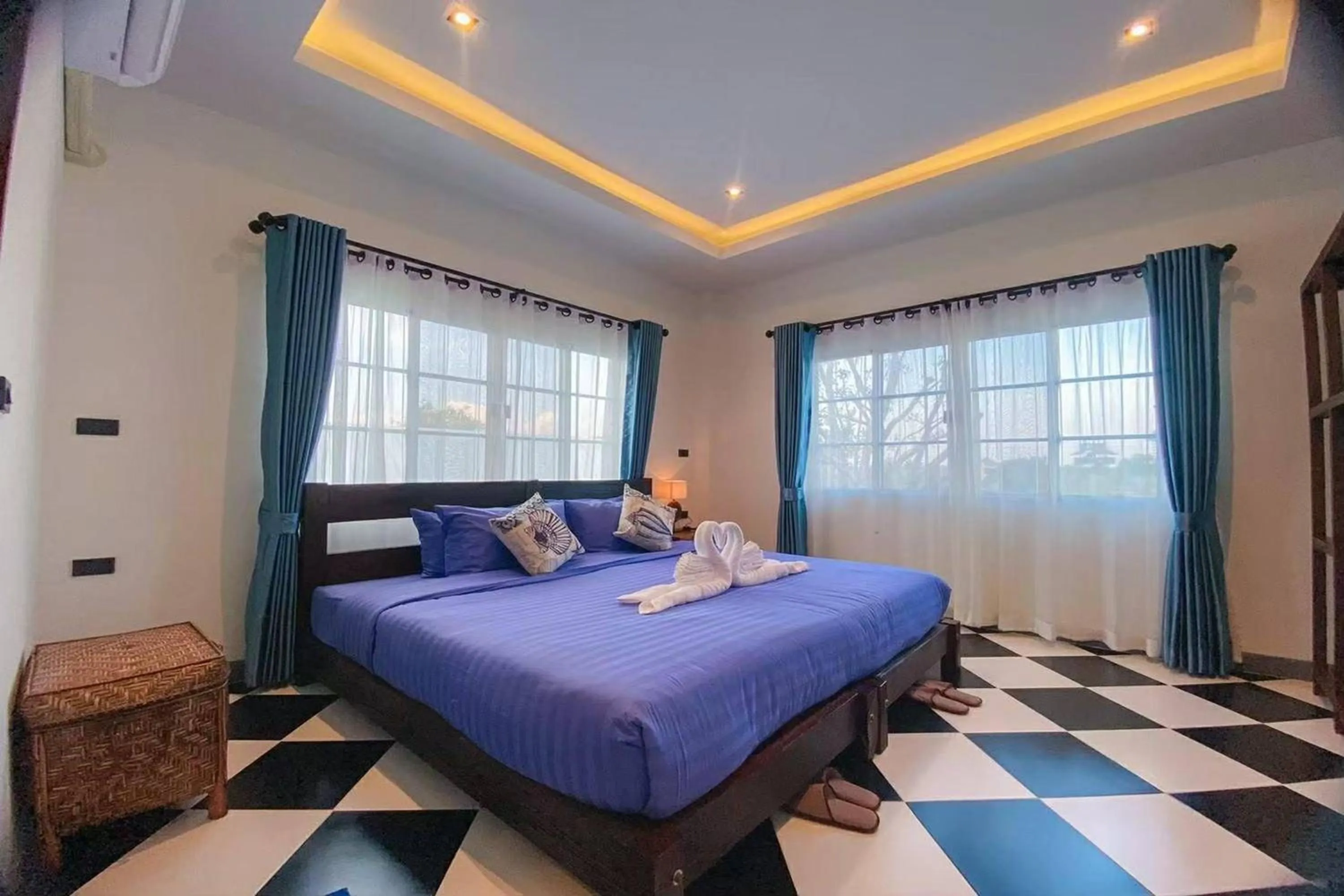 Bed in Buffalo Island Resort