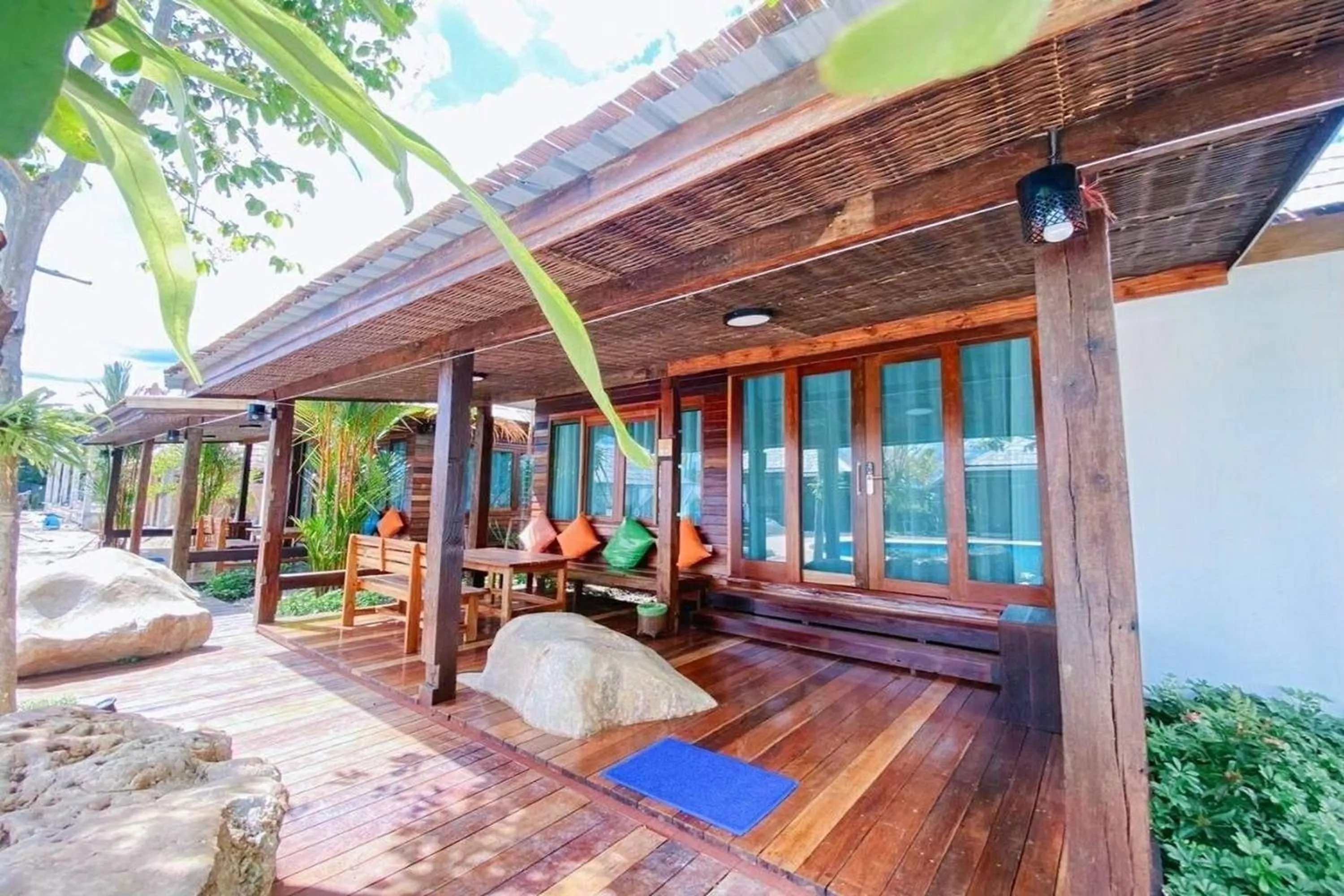 Living room in Buffalo Island Resort