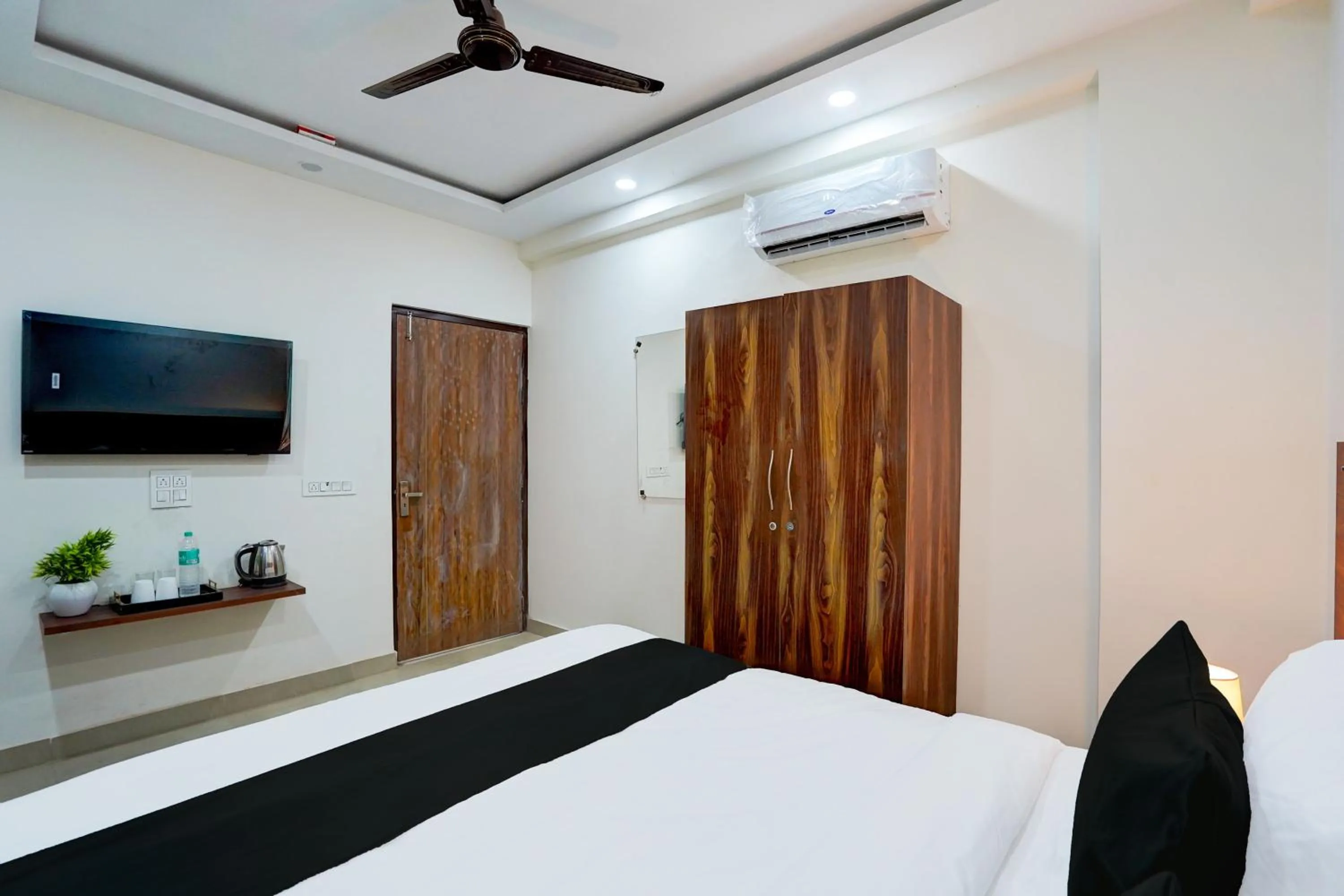 Bedroom in HOTEL RV HOMES