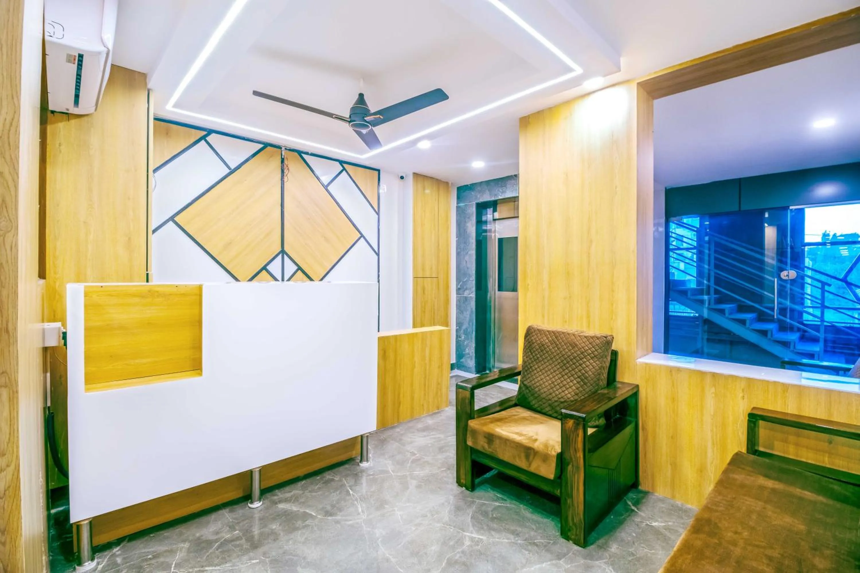 Lobby or reception, Bed in Treebo The Address Inn Mehdipatnam