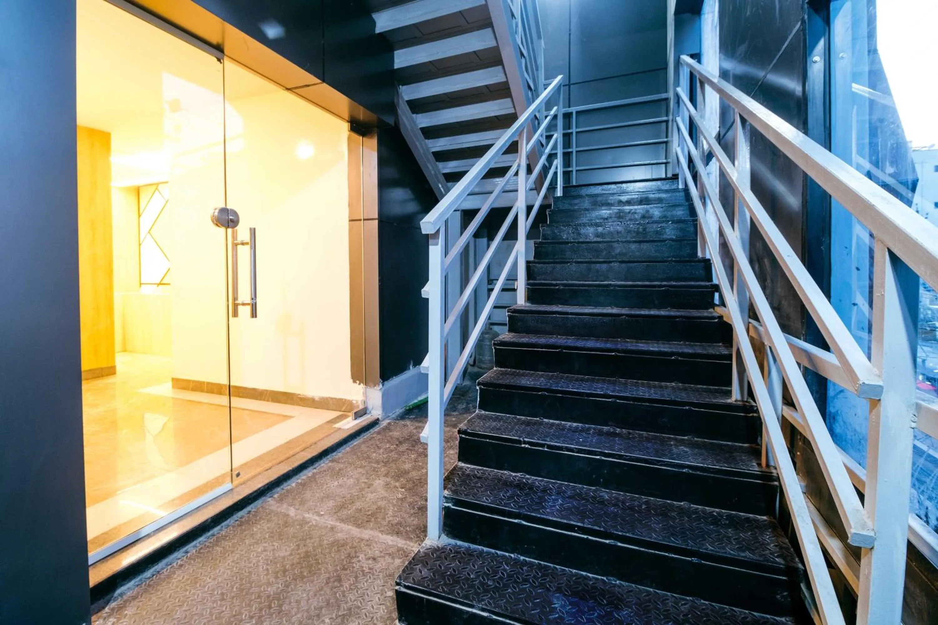 Lobby or reception in Treebo The Address Inn Mehdipatnam