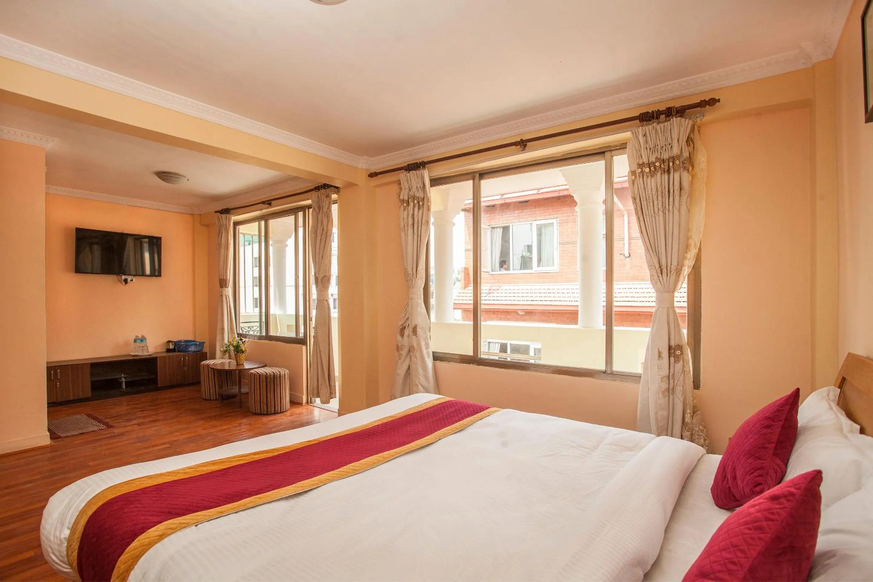 Bedroom, Bed in Hotel Mountain Gateway