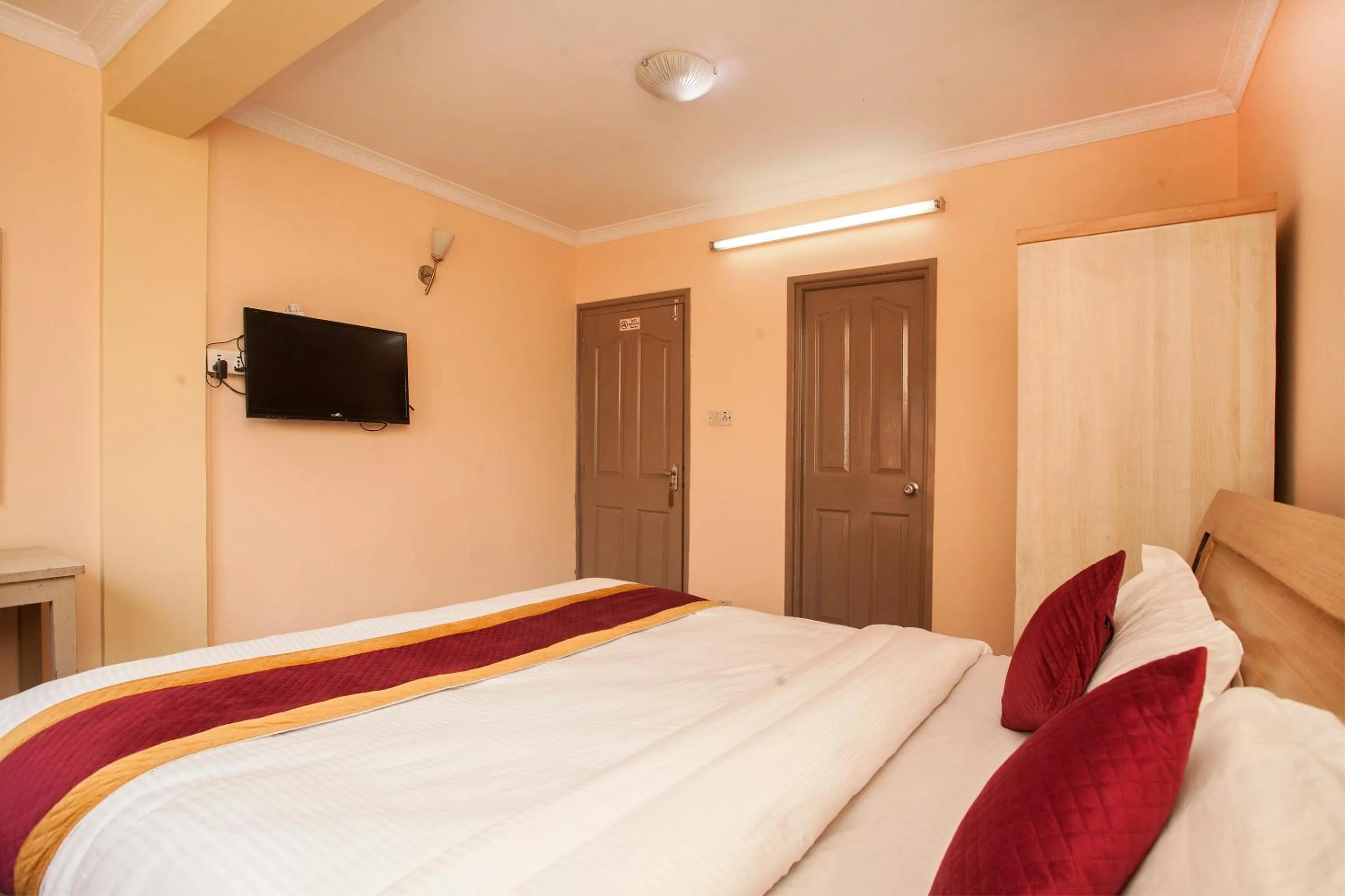 Photo of the whole room, Bed in Hotel Mountain Gateway