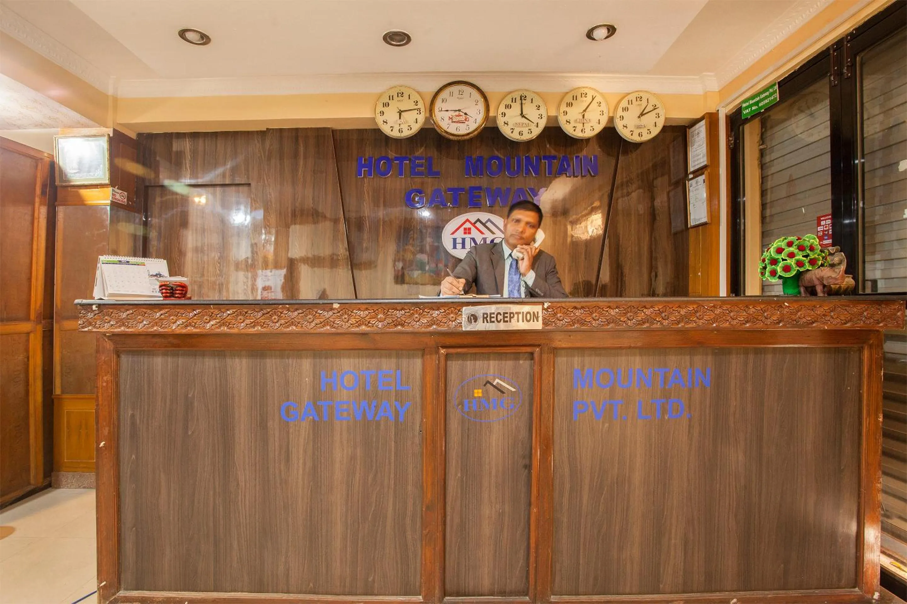 Lobby or reception in Hotel Mountain Gateway