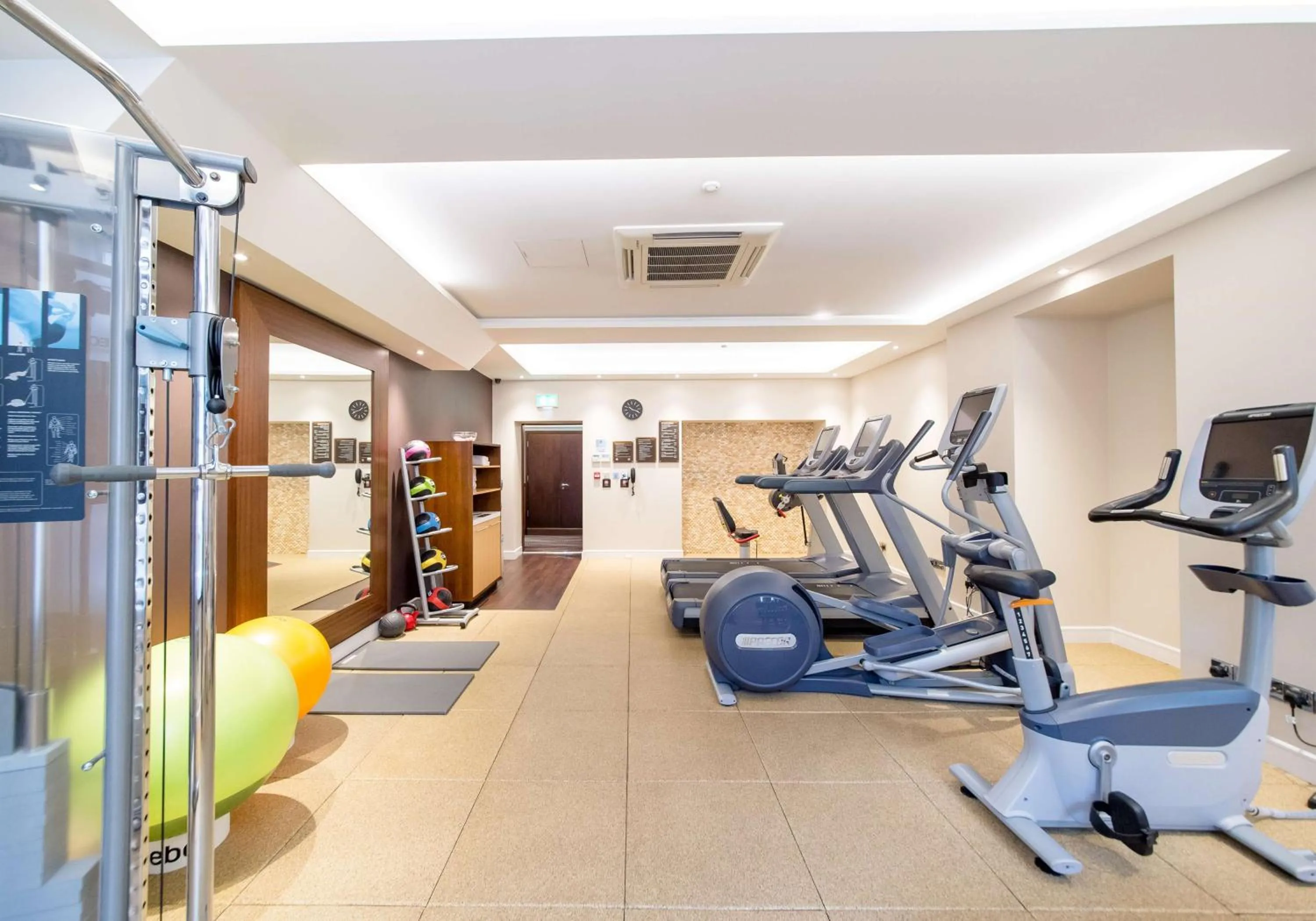 Fitness centre/facilities in DoubleTree by Hilton Hotel London - Marble Arch