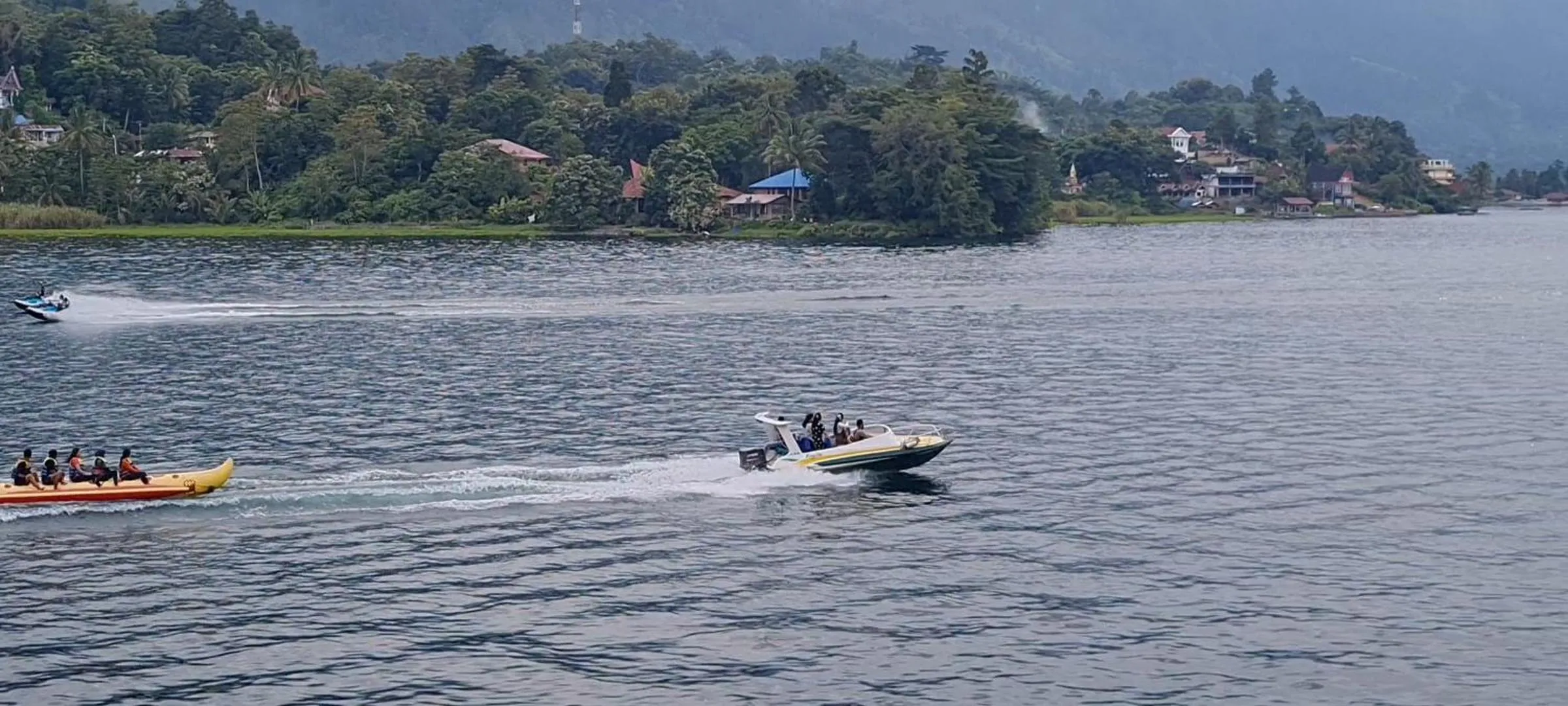 Lake view in Abadi Guest House
