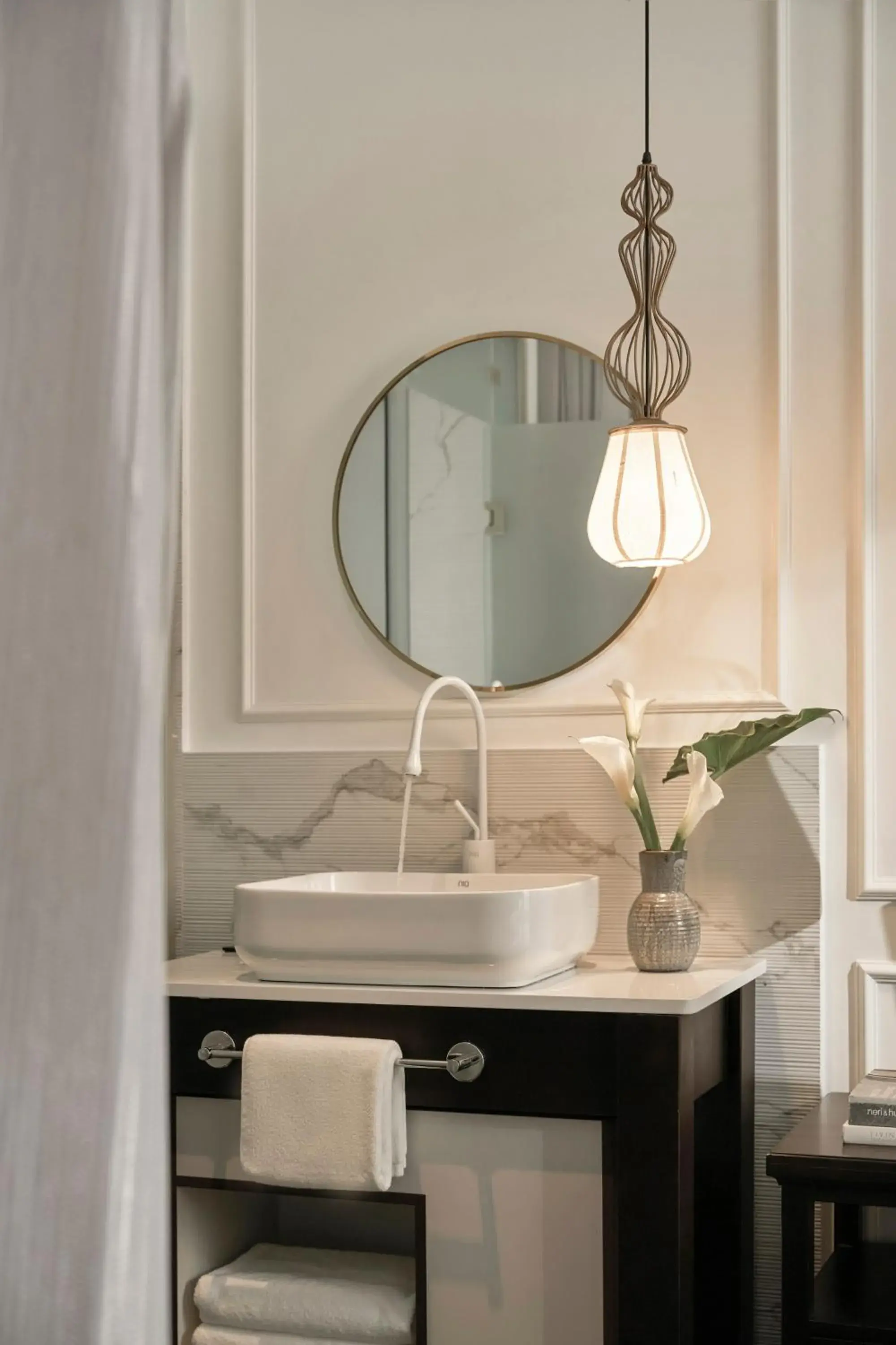 Twin Room with Balcony in NIA Hotel Twin Room with Balcony in NIA Hotel