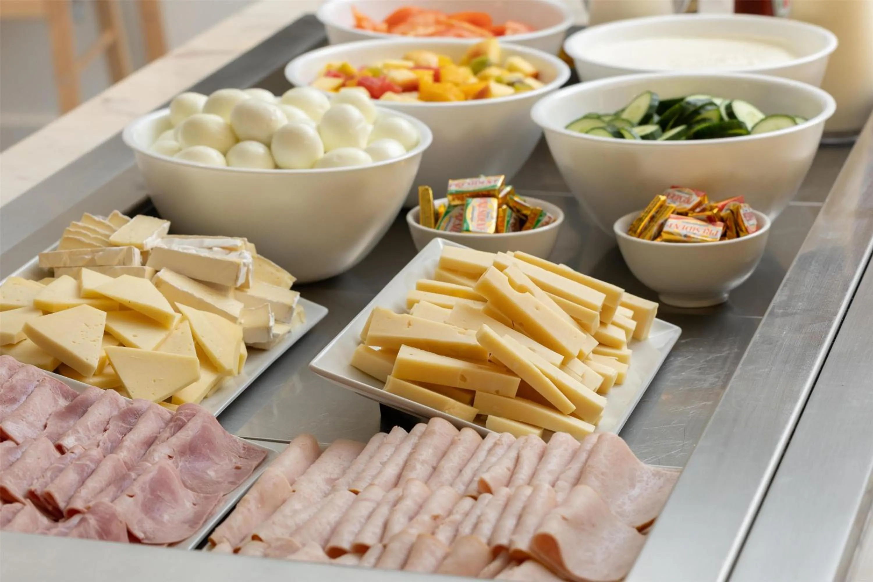 Dining area in Hampton By Hilton Paris Charles De Gaulle Airport