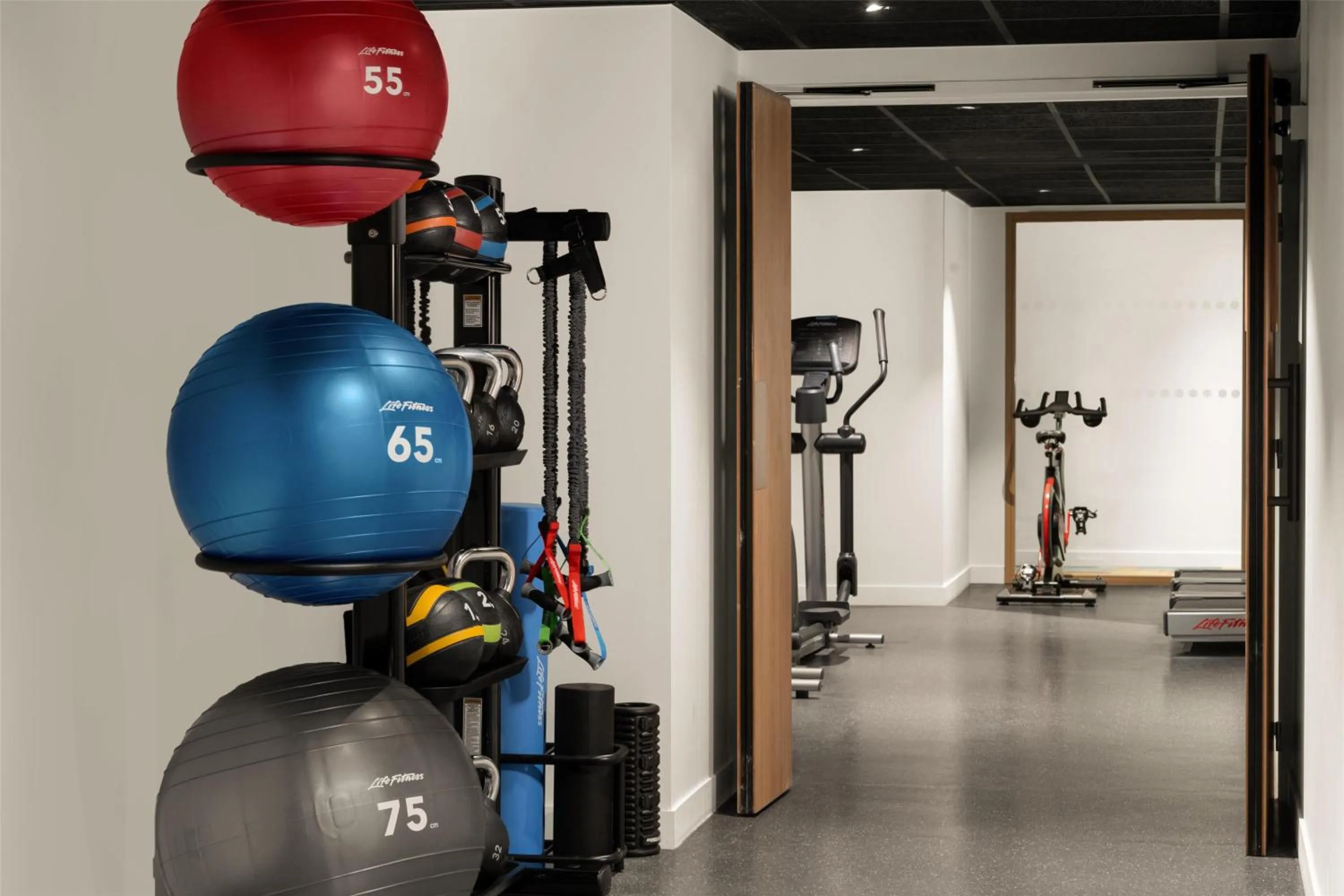 Fitness centre/facilities in Hampton By Hilton Paris Charles De Gaulle Airport