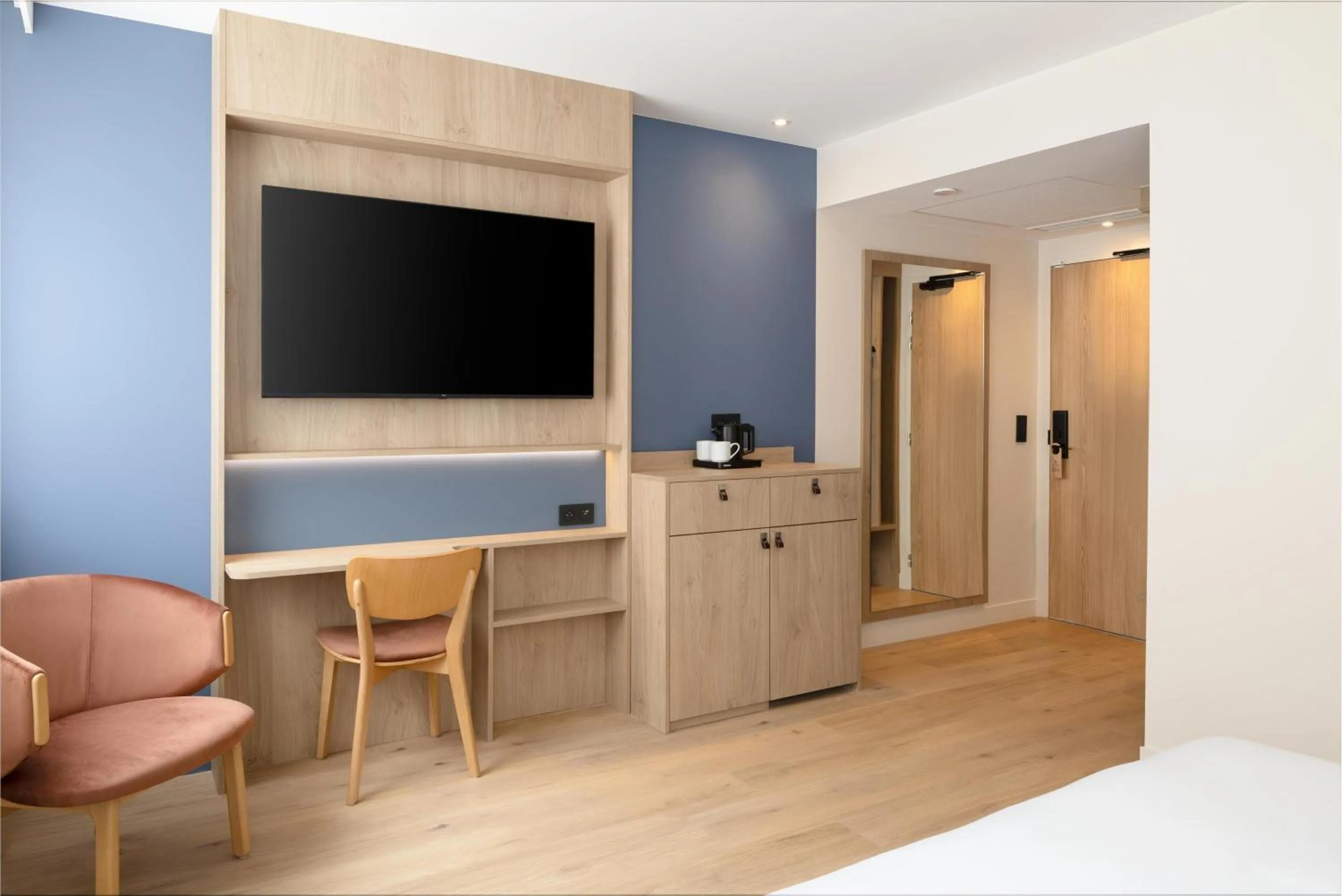 Bed in Hampton By Hilton Paris Charles De Gaulle Airport