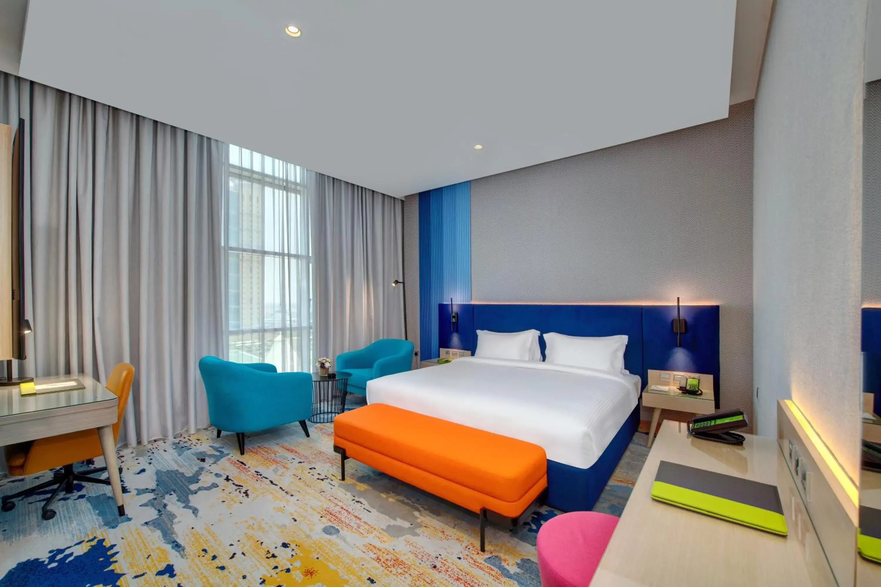 Queen Room with City View - single occupancy - Smoking in La Quinta by Wyndham Abu Dhabi Al Wahda Queen Room with City View - single occupancy - Smoking in La Quinta by Wyndham Abu Dhabi Al Wahda