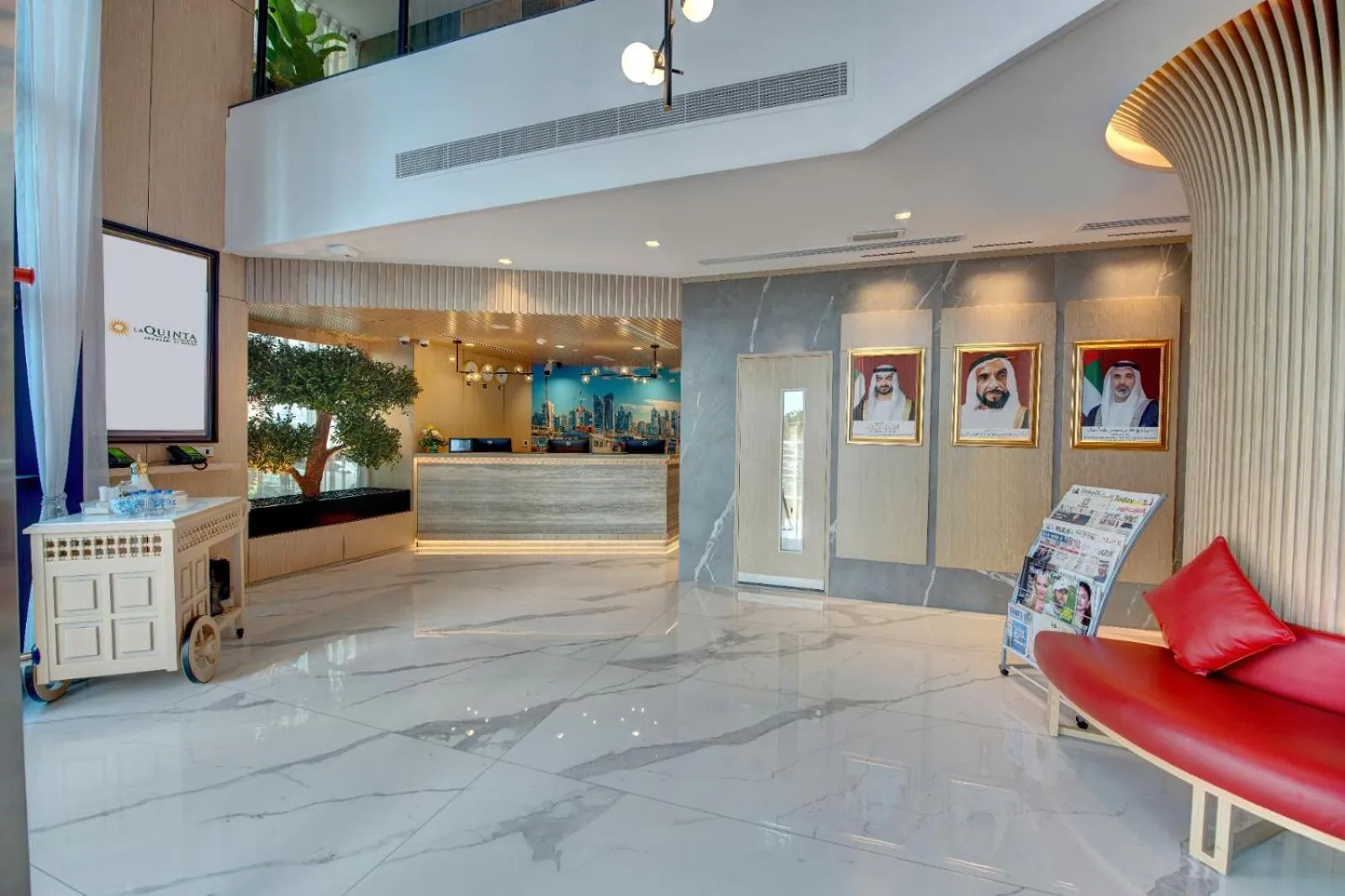 Lobby or reception in La Quinta by Wyndham Abu Dhabi Al Wahda