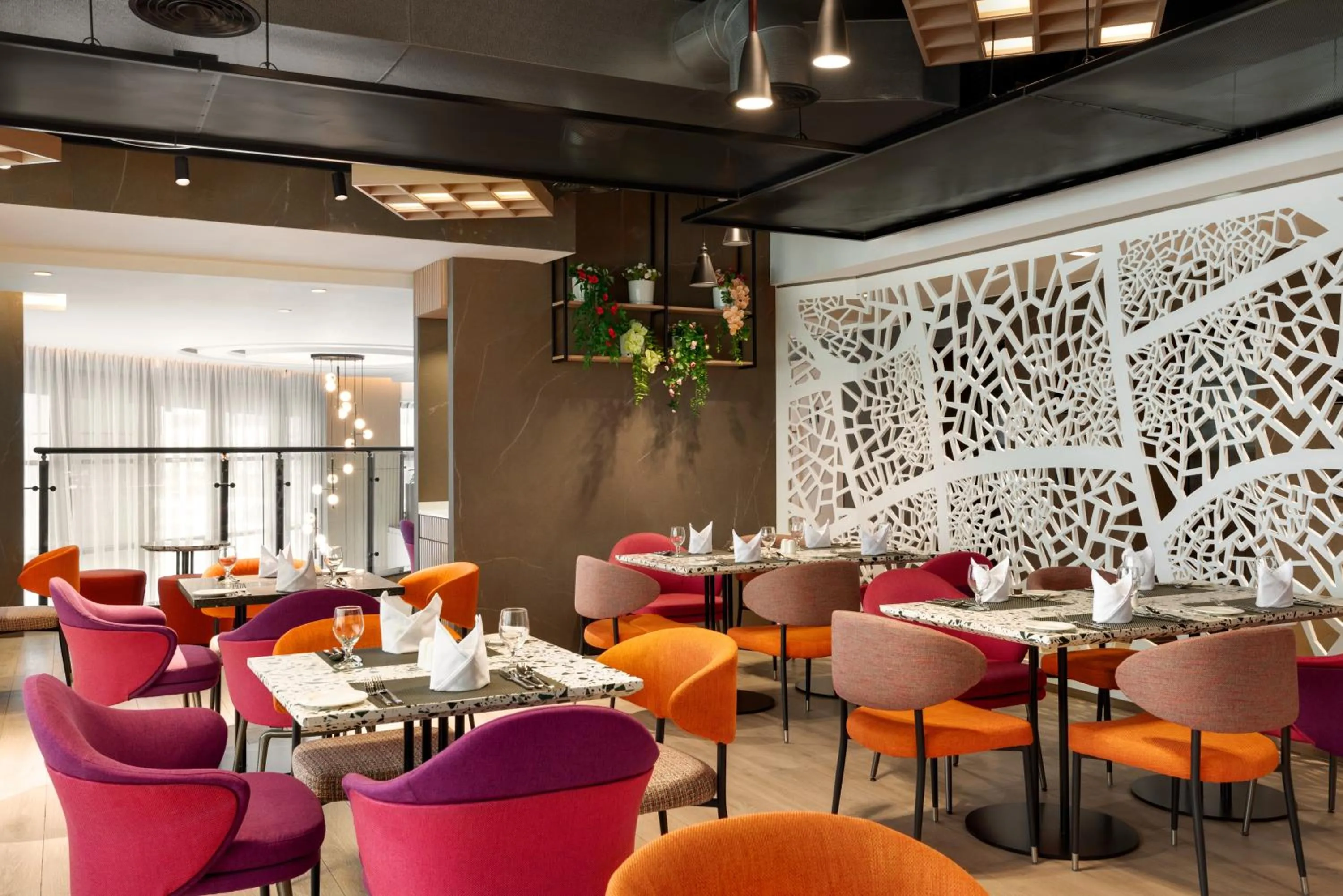 Restaurant/places to eat in La Quinta by Wyndham Abu Dhabi Al Wahda