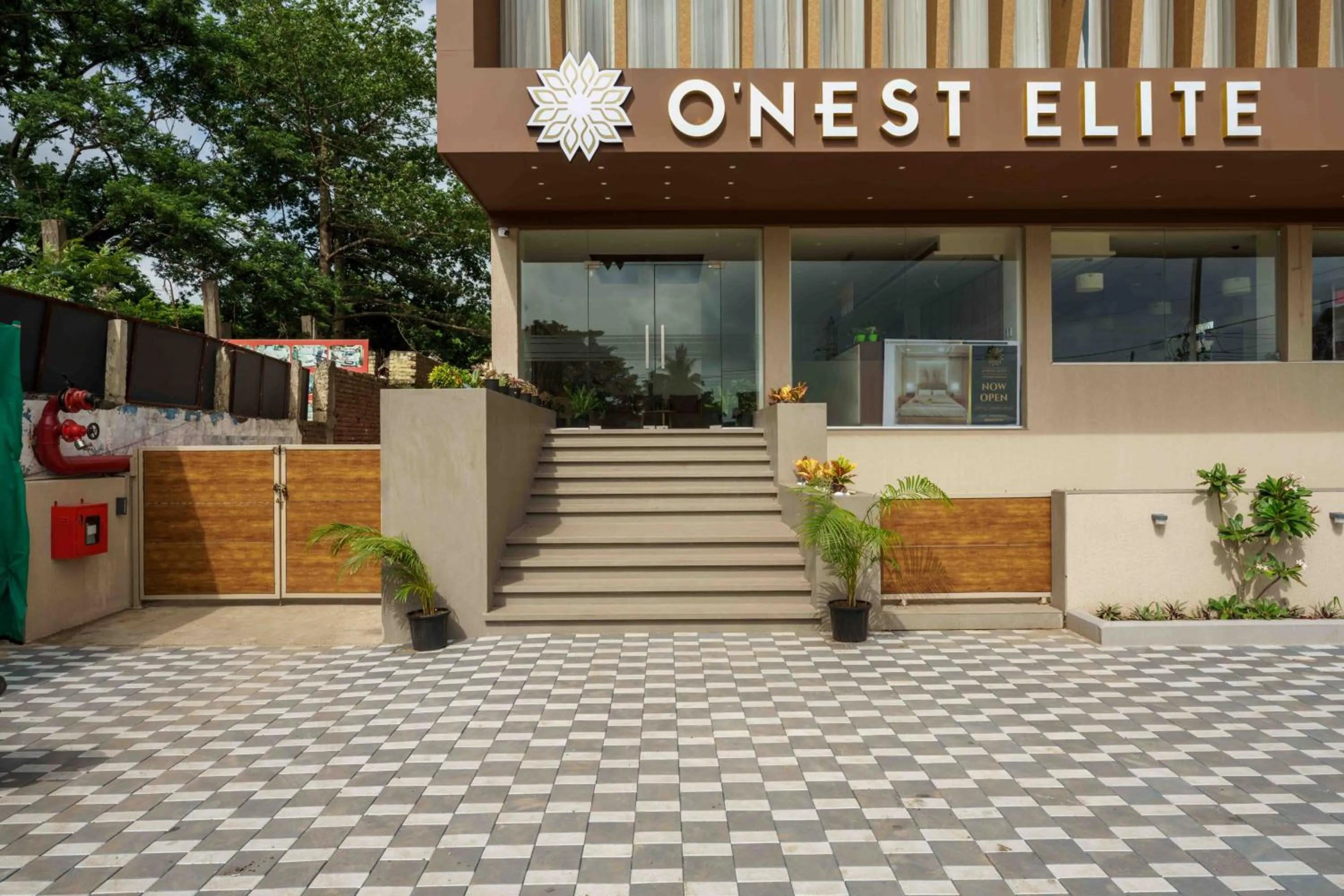 Facade/entrance in O'NEST Elite