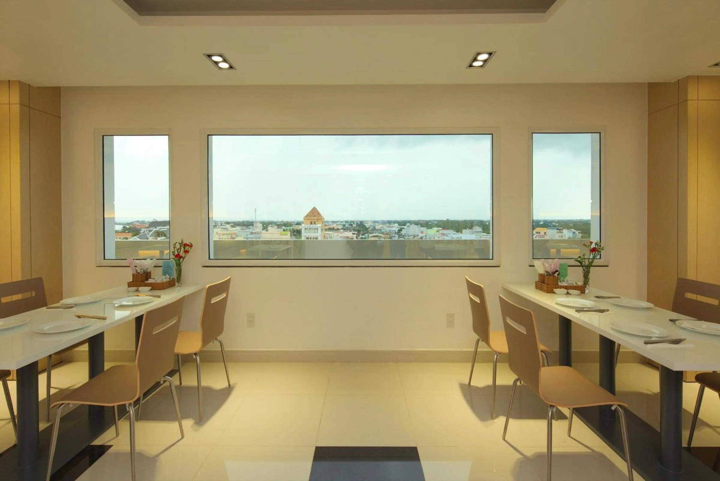 Restaurant/places to eat in Hung Cuong Hotel