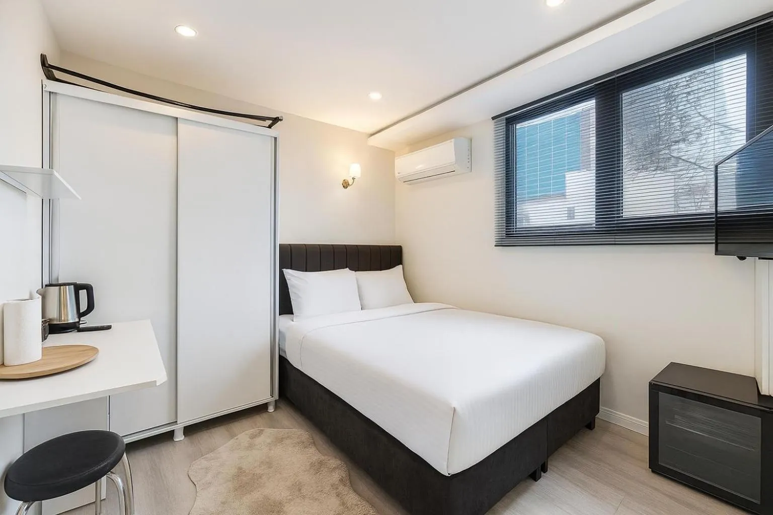 Photo of the whole room, Bed in Casa Florya Suites