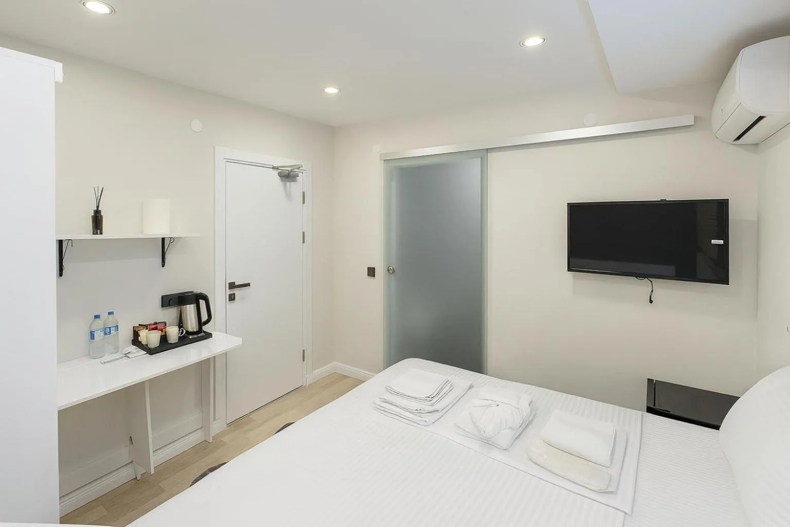 Photo of the whole room, Bed in Casa Florya Suites