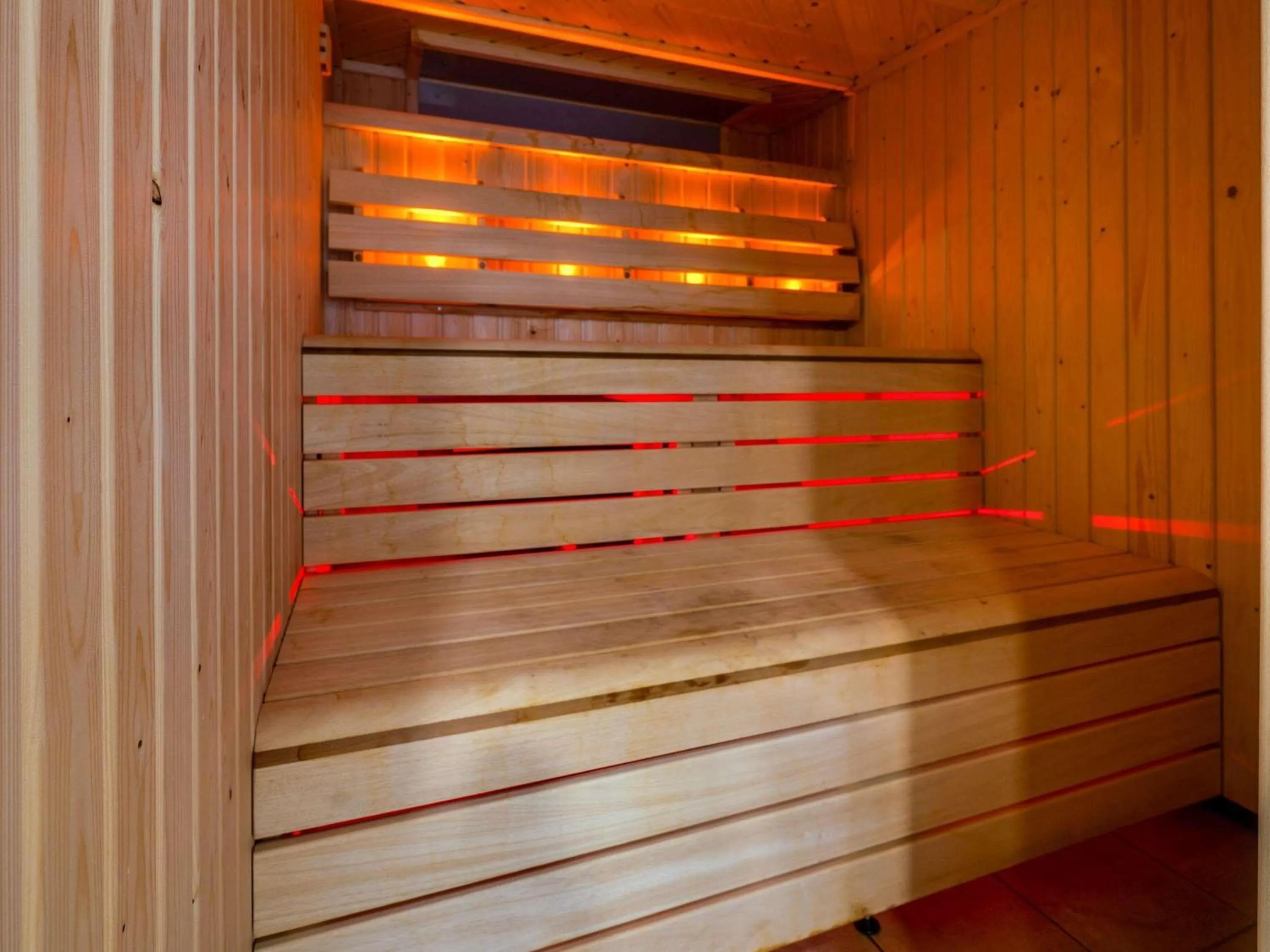 Fitness centre/facilities in Mercure Nottingham Sherwood