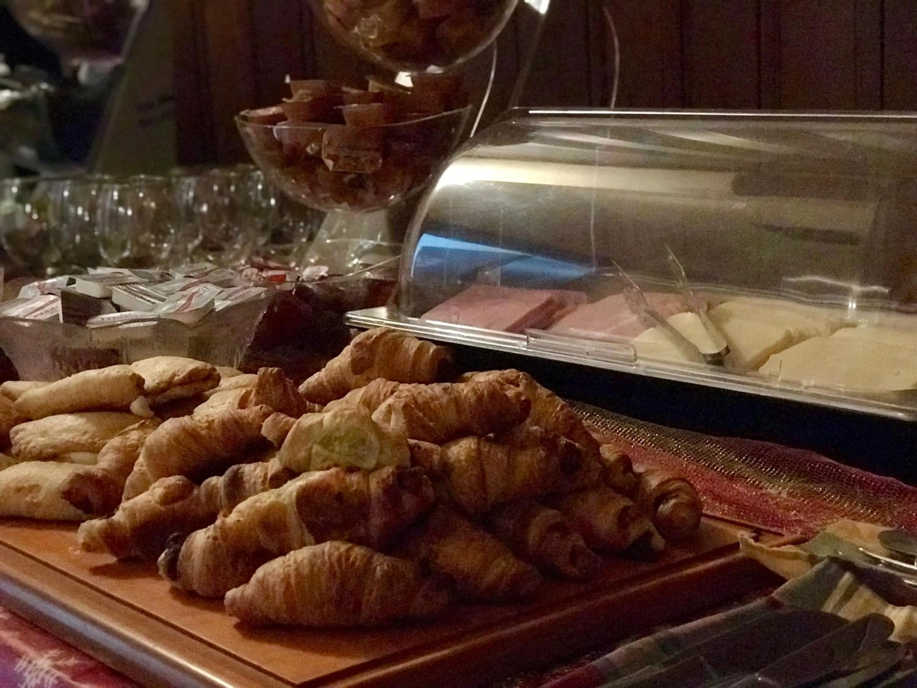 Food in Hotel Epavlis