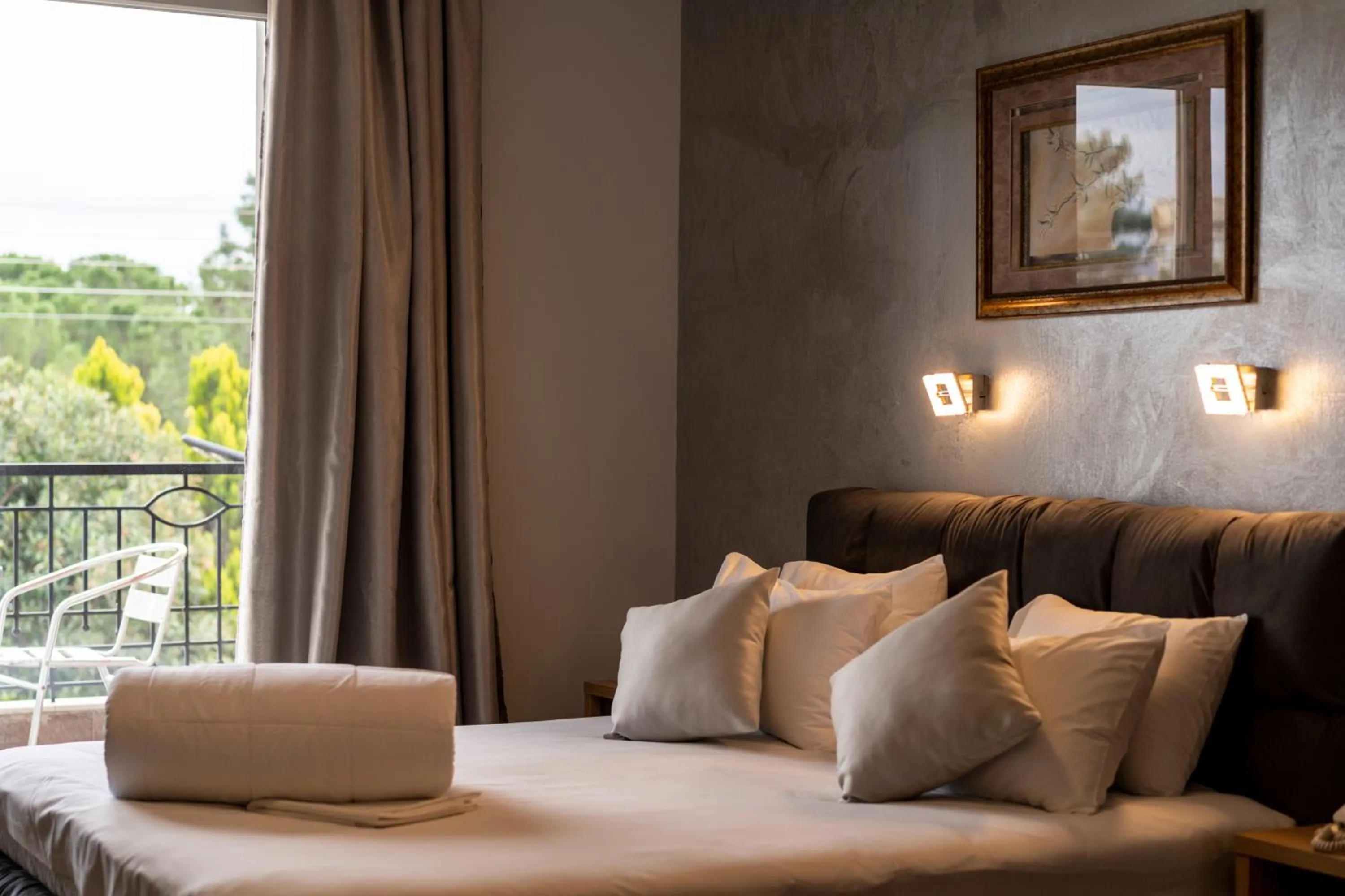 Bed in Hotel Epavlis