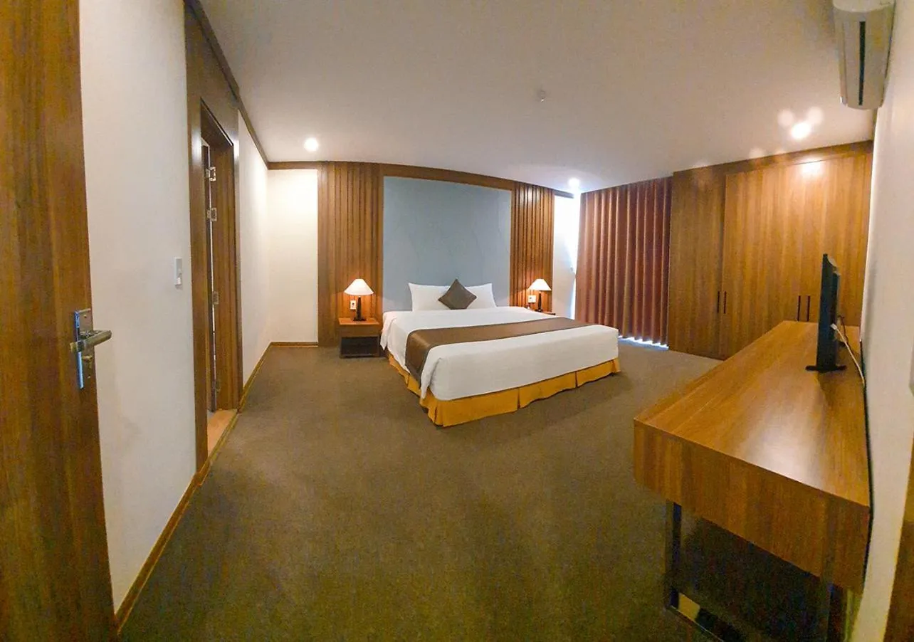 Bedroom, Bed in Muong Thanh Dien Chau Hotel