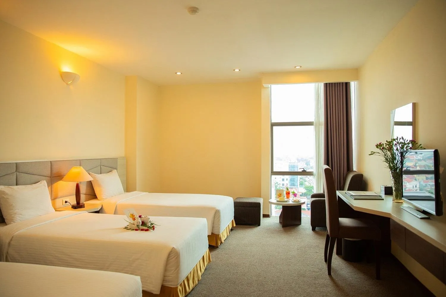 Bedroom, Bed in Muong Thanh Dien Chau Hotel