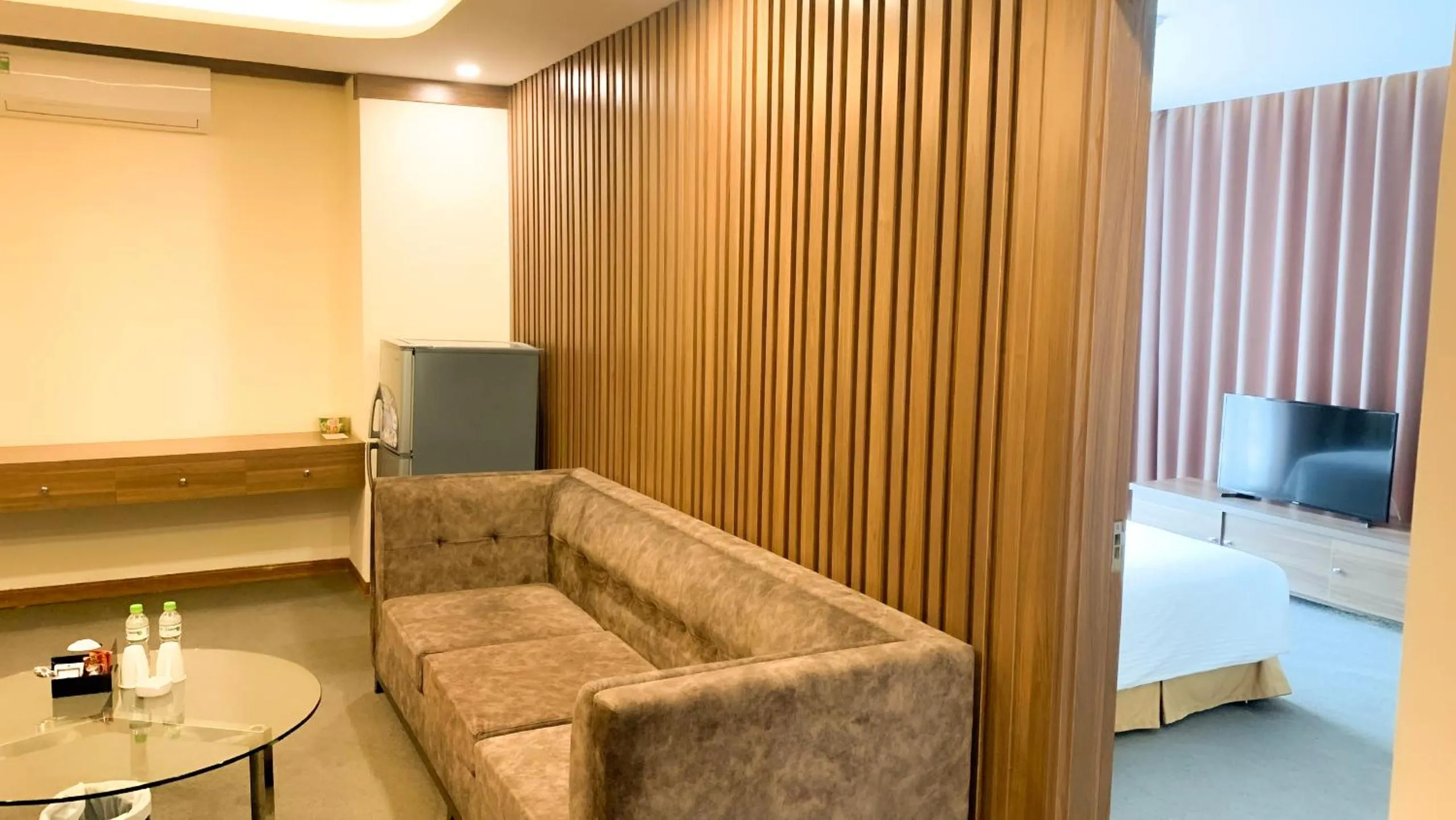 Living room in Muong Thanh Dien Chau Hotel