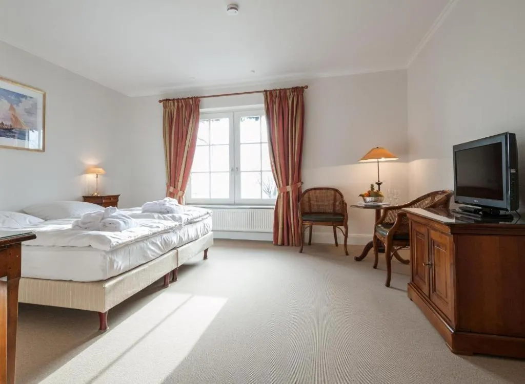 Bed in Strandhotel Strande