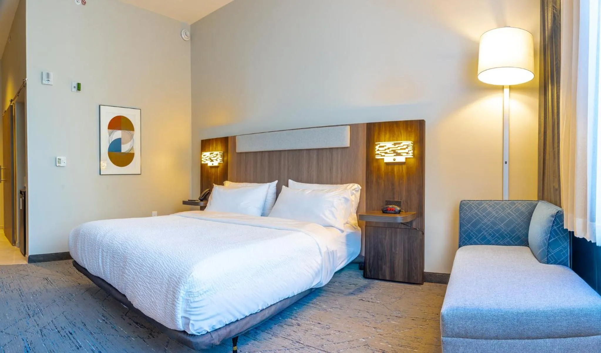 Photo of the whole room, Bed in Holiday Inn Express & Suites Murfreesboro West by IHG