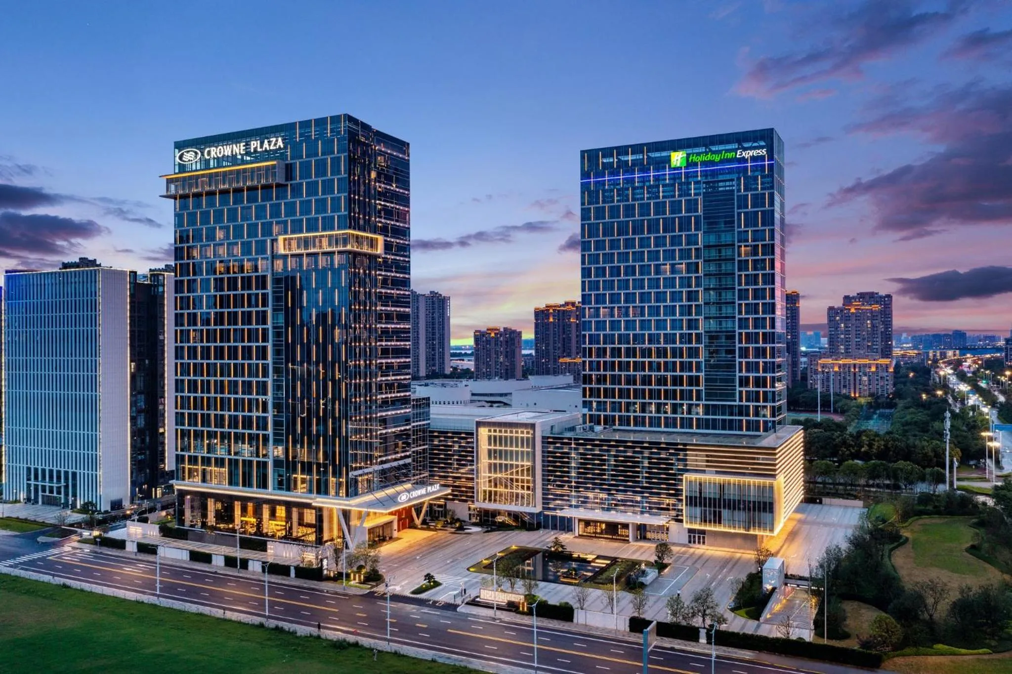Property building in Holiday Inn Express Suzhou East Taihu by IHG