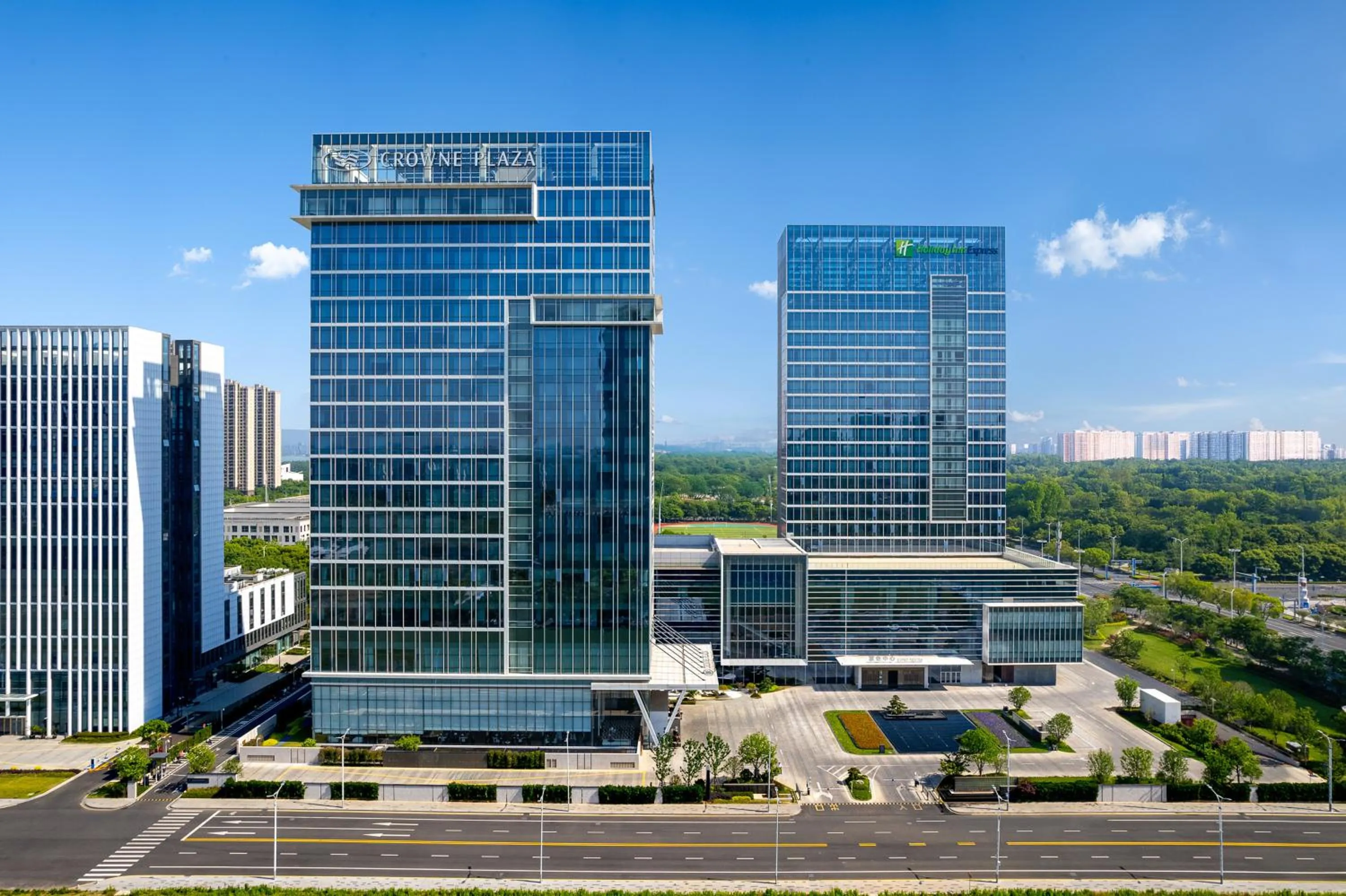 Property building in Holiday Inn Express Suzhou East Taihu by IHG