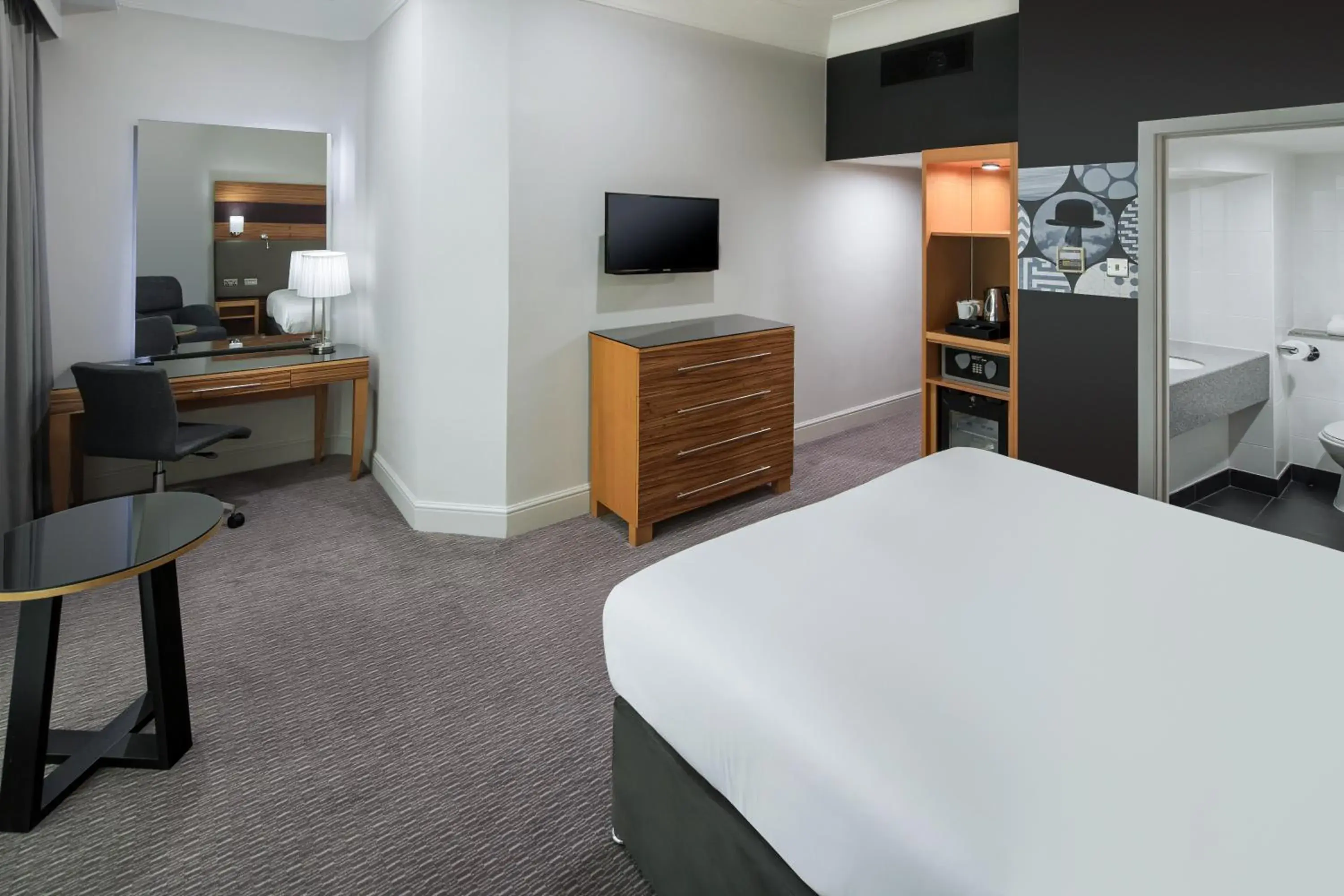 Super Premium King Room - Lounge Access in Crowne Plaza Nottingham by IHG Super Premium King Room - Lounge Access in Crowne Plaza Nottingham by IHG