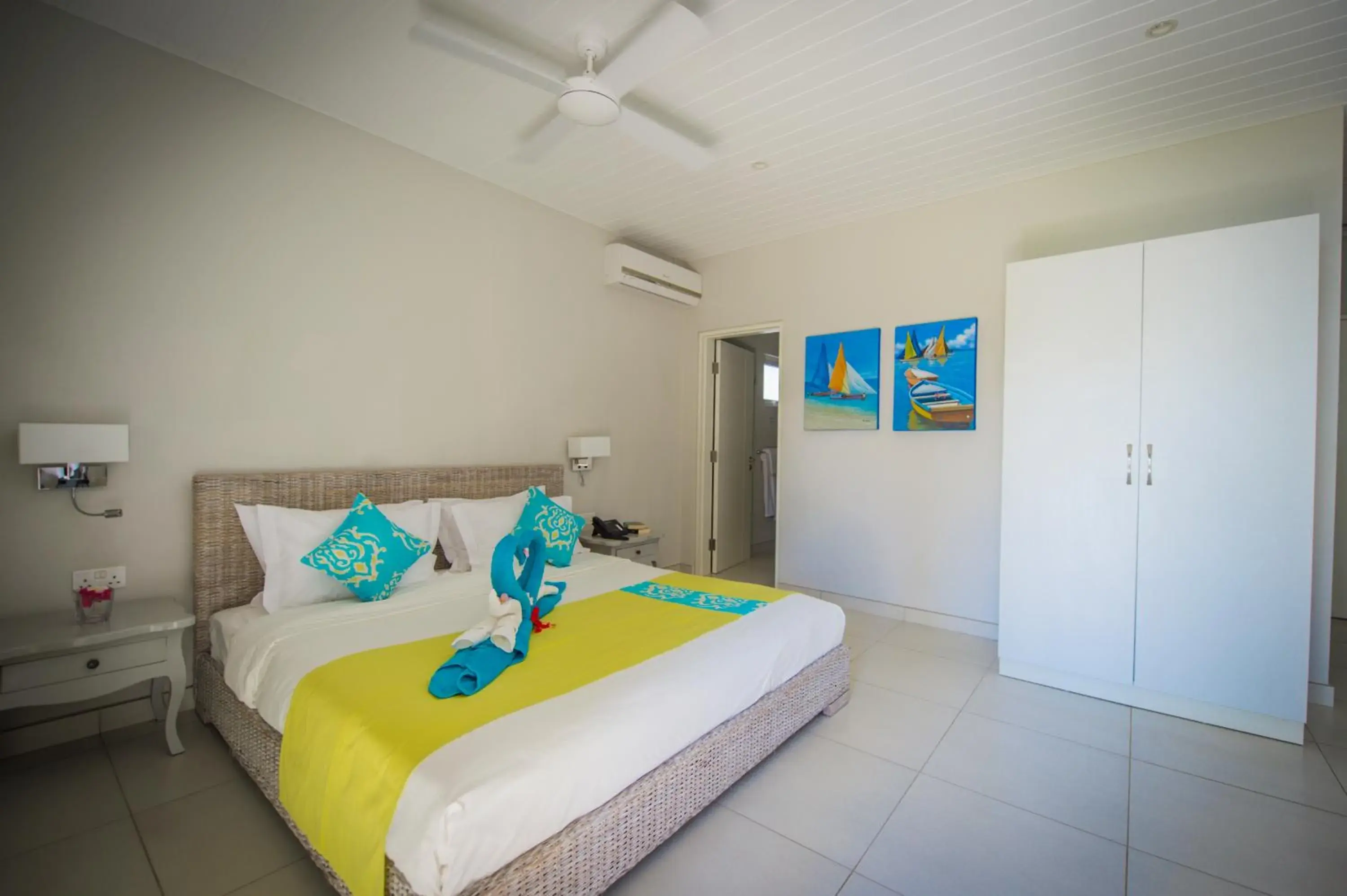 Beachfront Studio in Voile Bleue Boutique Hotel Beachfront Studio in Voile Bleue Boutique Hotel