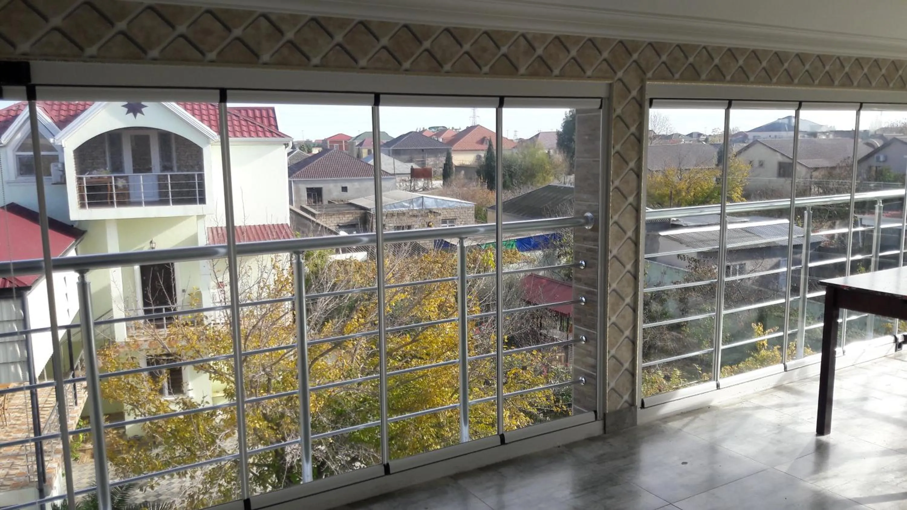 Restaurant/places to eat in Hasanovs Villa