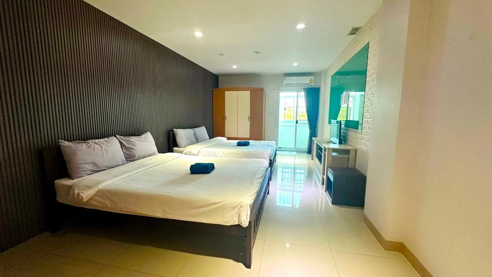 Bed in At Ease Hotel Suvarnabhumi