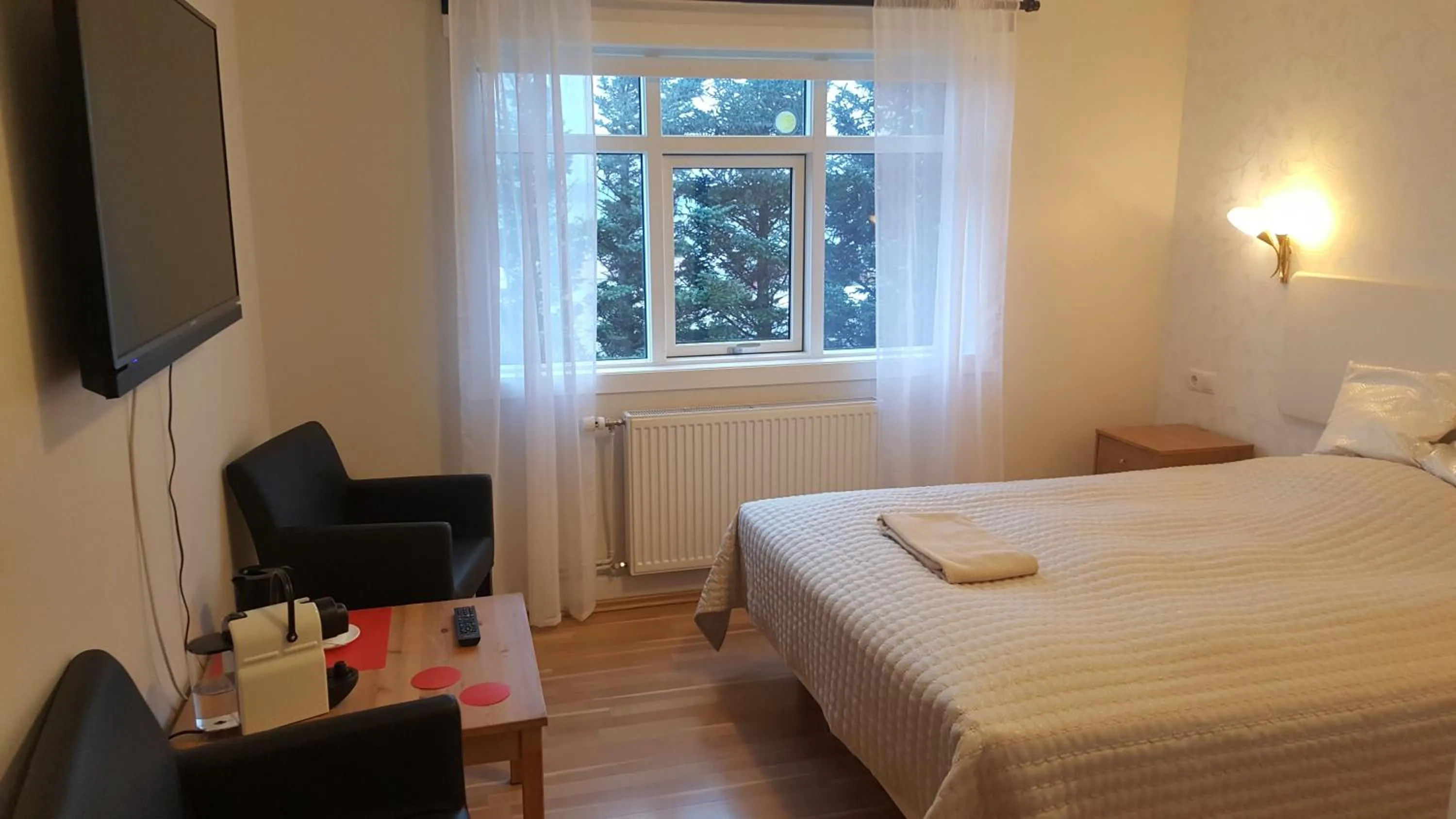 Spring, Bed in Finna Hótel